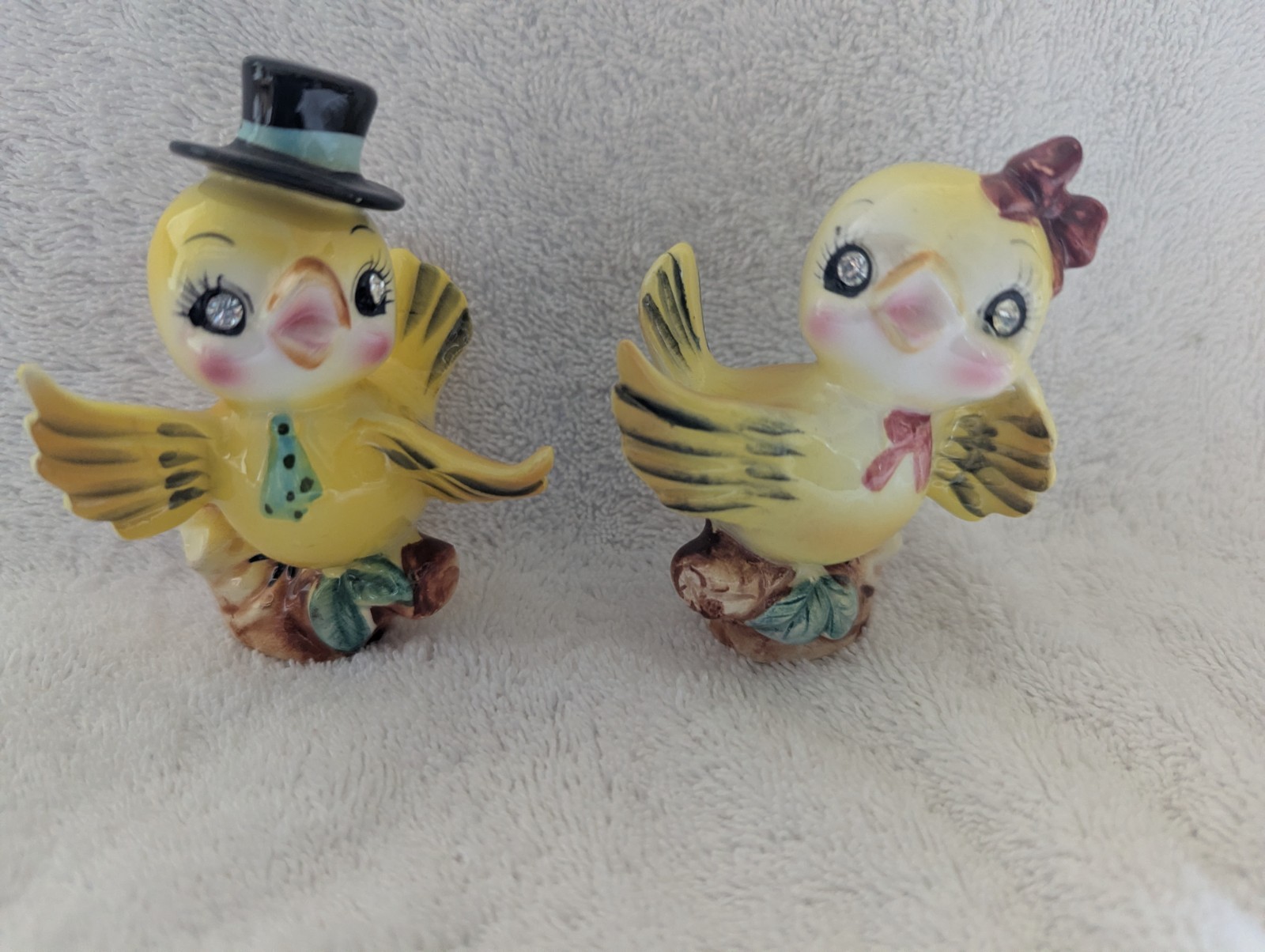 Lefton Vintage Mr. Mrs. Yellow Bird Salt Pepper Shakers with Rhinestone Eyes