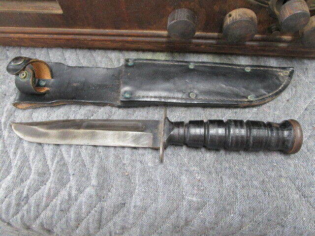 Vintage U.S. Camillus Ka-Bar Military Knife with Leather Sheath