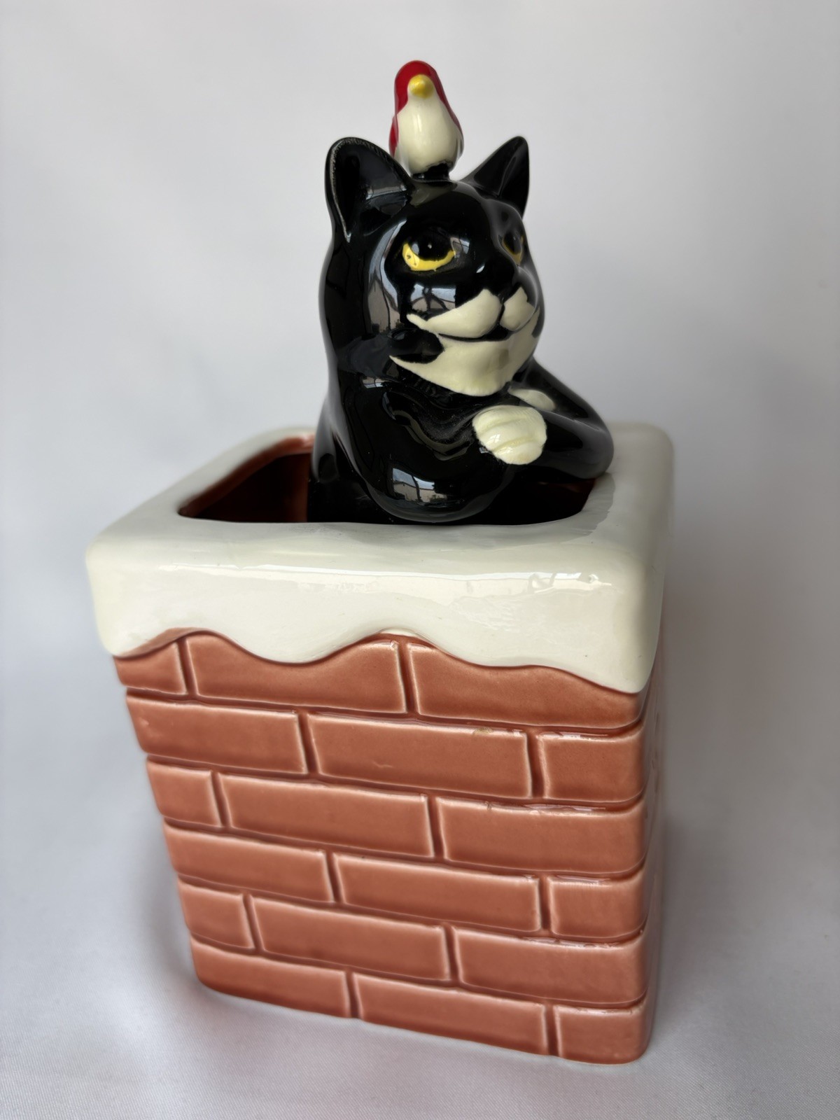 Vintage Dept 56 Christmas Rooftop Chimney Music Box w Animated Up Down Kitty Cat