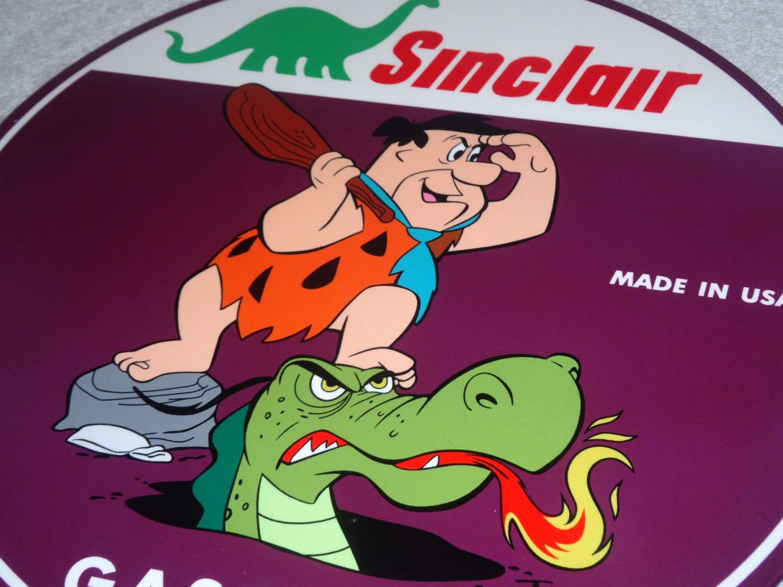 VINTAGE THE FLINTSTONES FRED SINCLAIR DINOSAUR GASOLINE PORCELAIN METAL OIL SIGN VINTAGE THE FLINTSTONES FRED SINCLAIR DINOSAUR GASOLINE PORCELAIN METAL OIL SIGN