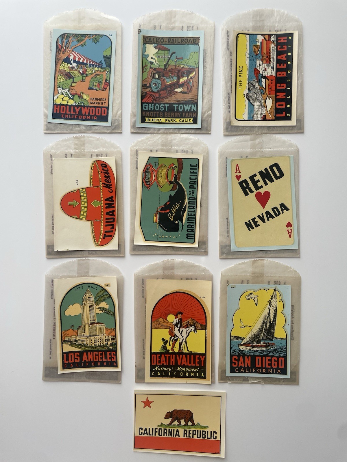 VTG 1950s Lindgren Turner Water Slide Travel 10 Decal Lot NOS Knotts Marineland