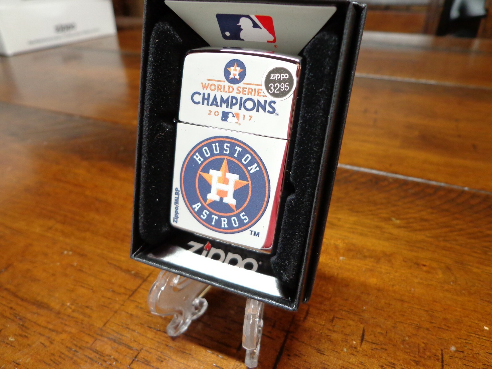 HOUSTON ASTROS WORLD SERIES CHAMPIONS 2017 MLB ZIPPO LIGHTER MINT IN BOX HOUSTON ASTROS WORLD SERIES CHAMPIONS 2017 MLB ZIPPO LIGHTER MINT IN BOX