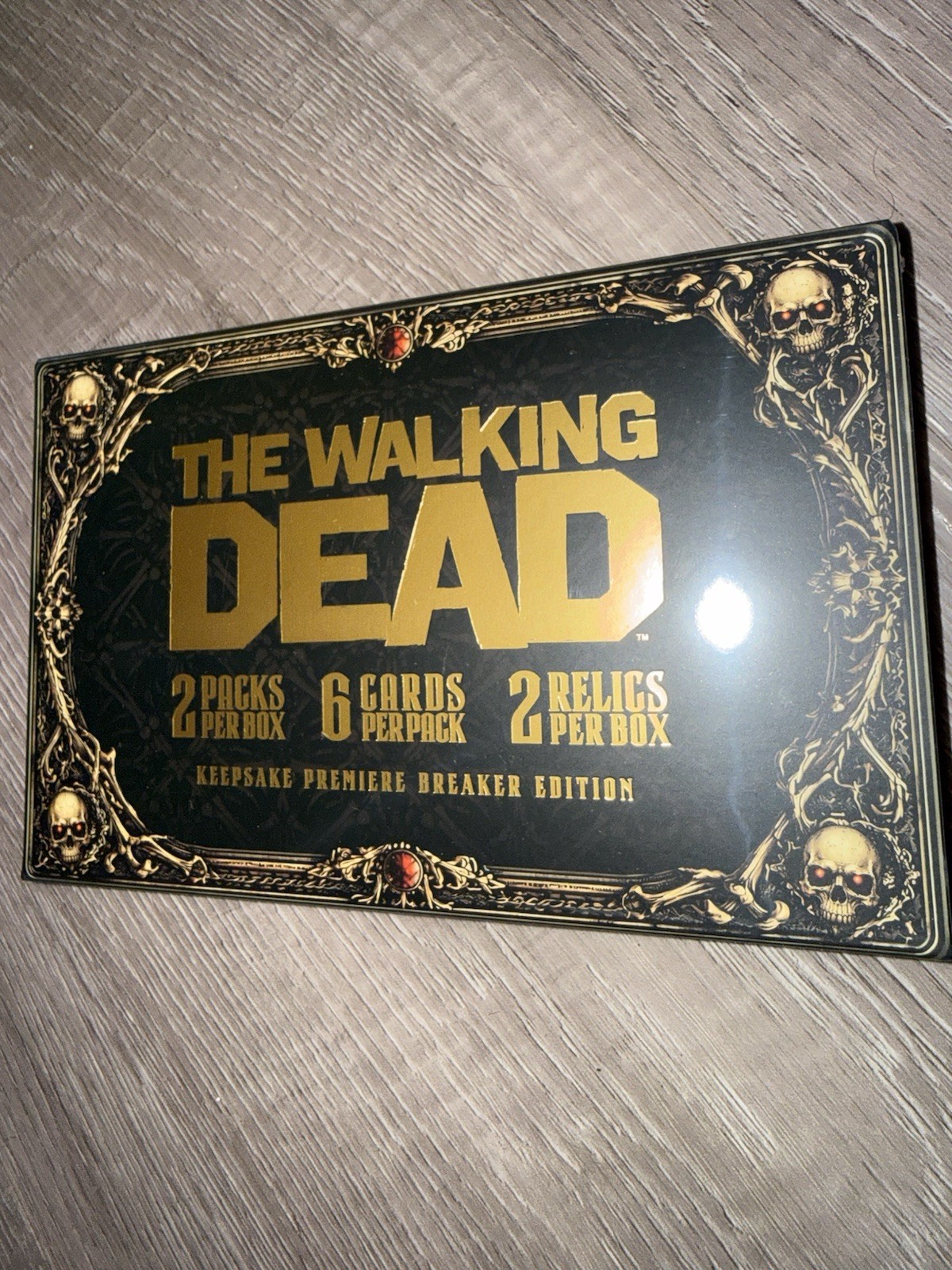 2026 KEEPSAKE THE WALKING DEAD PREMIERE BREAKER BOX 2026 KEEPSAKE THE WALKING DEAD PREMIERE BREAKER BOX