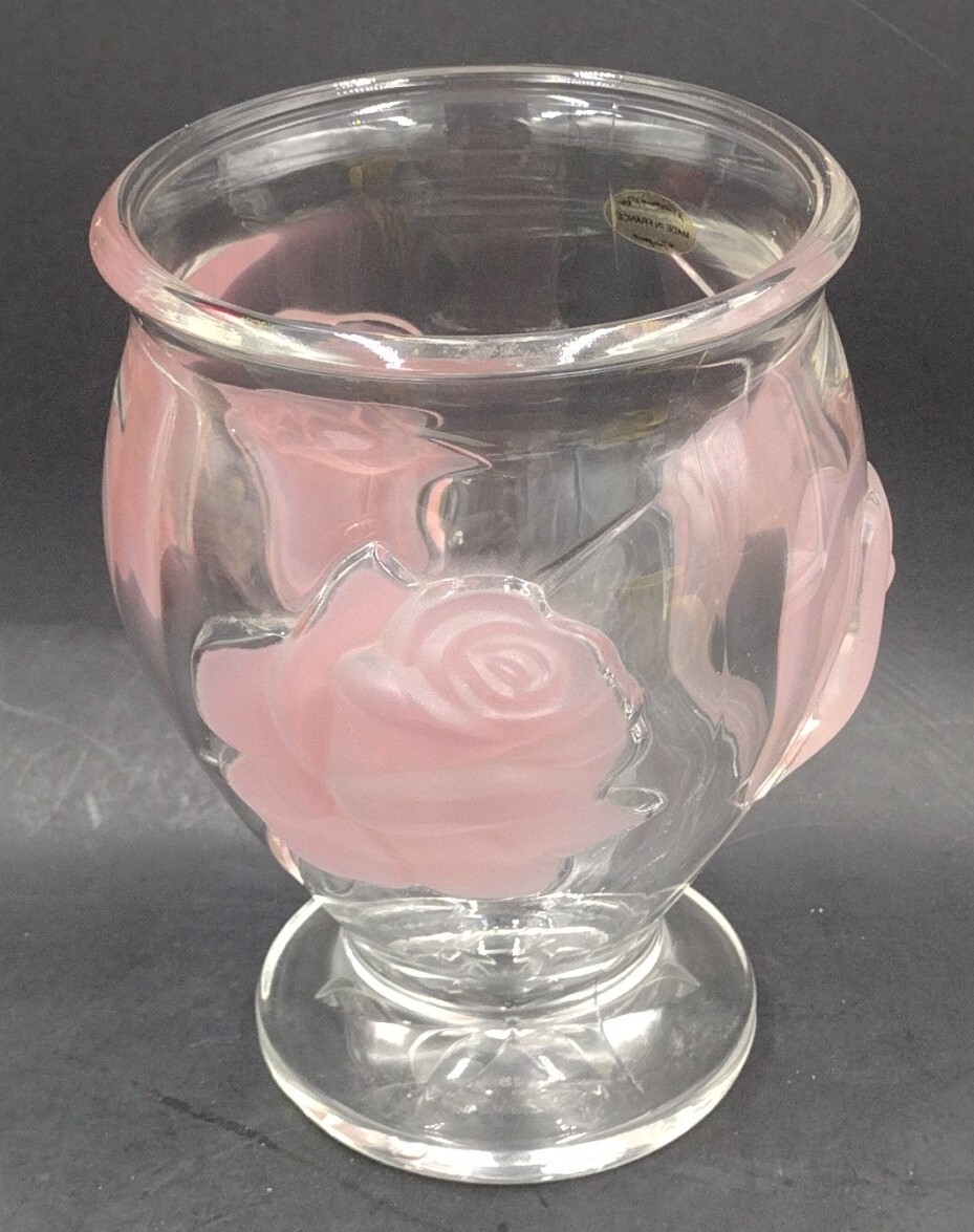 Teleflora Clear Glass Vase Raised Pink Roses 6\