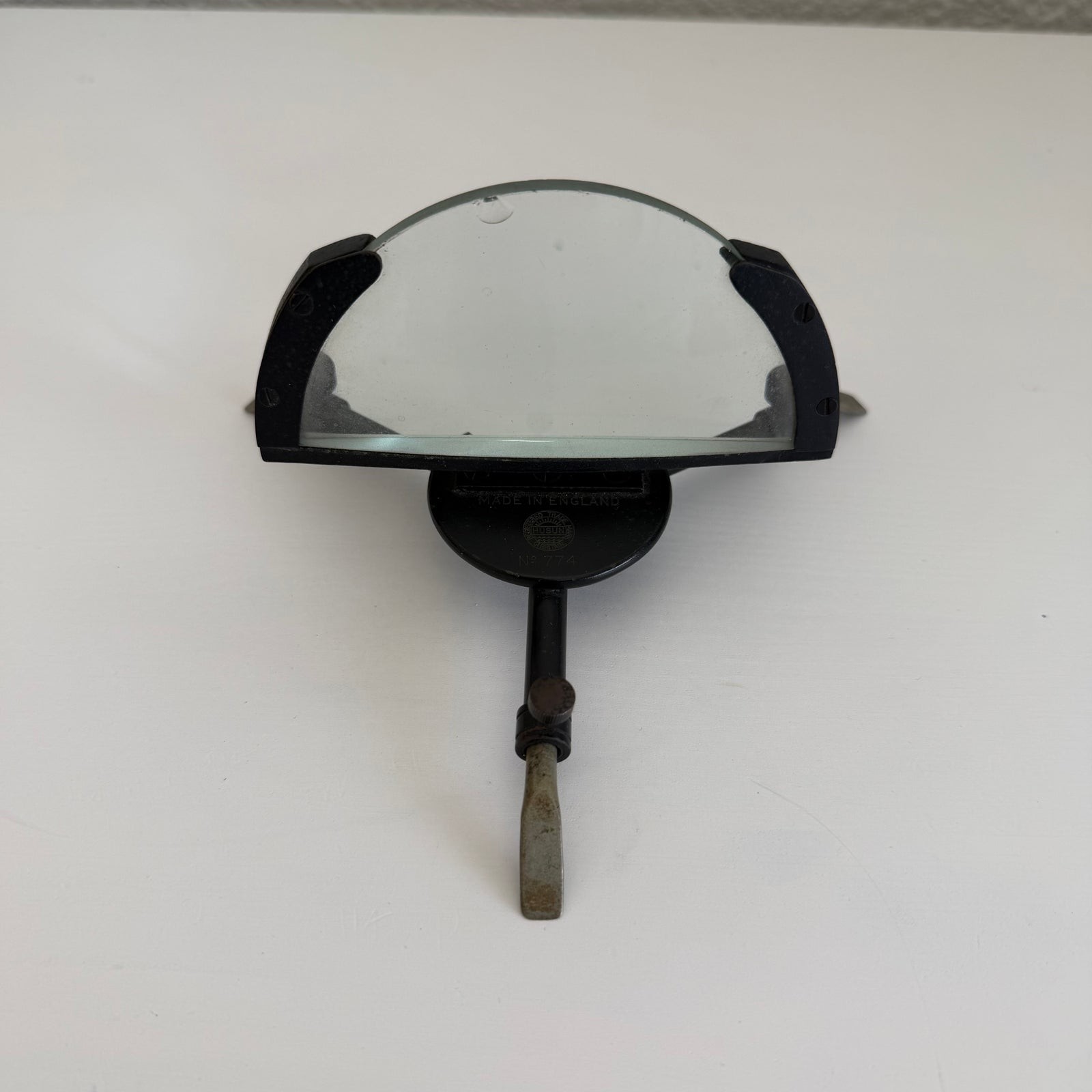 Vintage HUSUN No. 774 Glass Magnifying Instrument – Made in England Vintage HUSUN No. 774 Glass Magnifying Instrument – Made in England