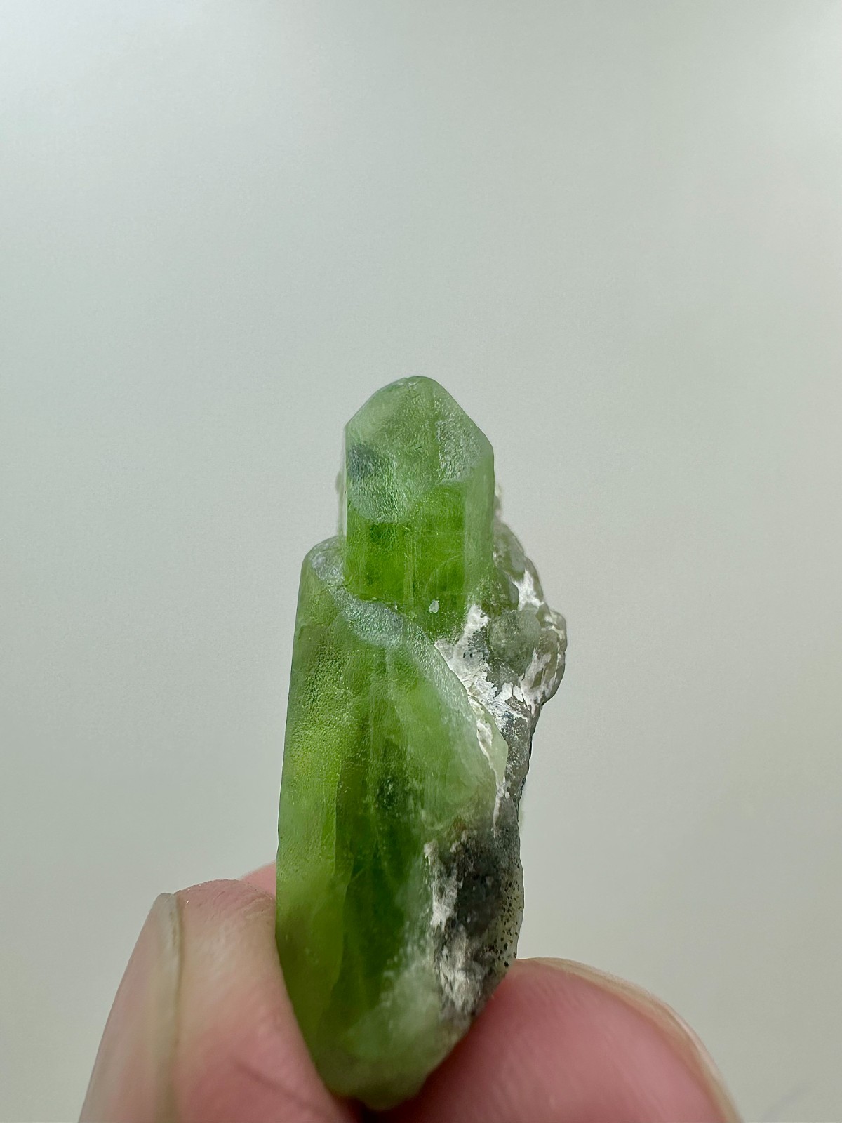 45  Carat Beautiful Peridot Crystal From Pakistan