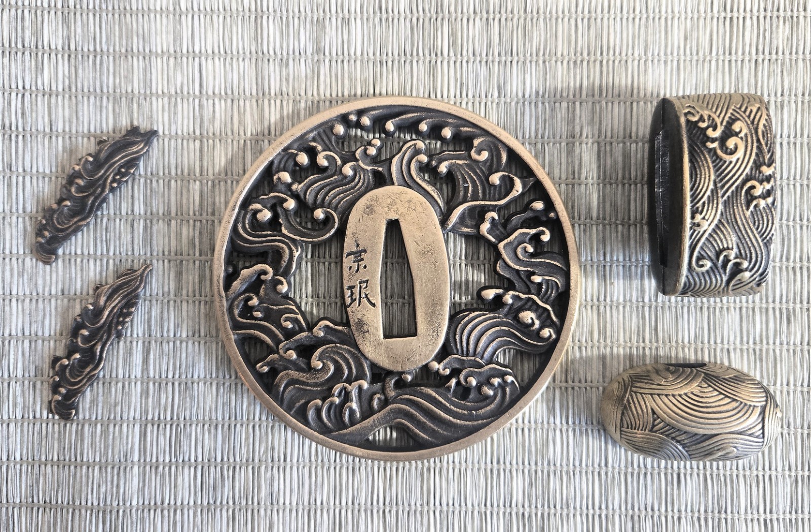 Brass Tsuba Fuchi Kashira Menuki set Fittings For Japanese Katana Samurai Sword