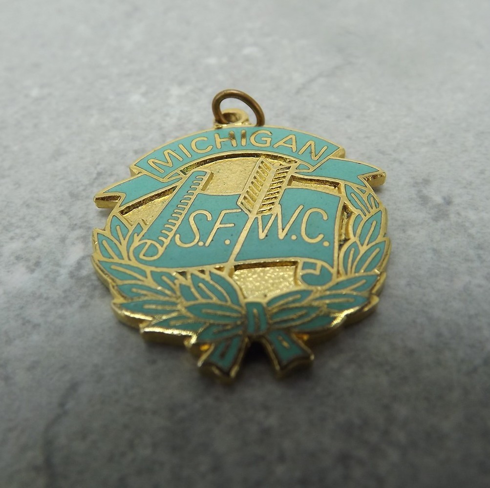 VINTAGE MICHIGAN UNIVERSITY WRITERS CLUB SCHOOL ENAMEL METAL BRAND NEW     