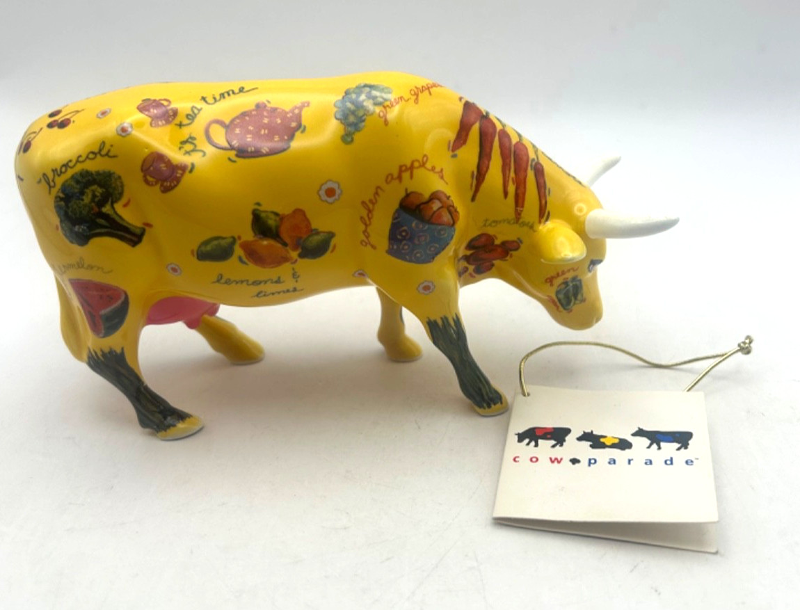 CowParade More Than Just Meat #9193 2001 Westland Retired Cow Figurine w/ Tag