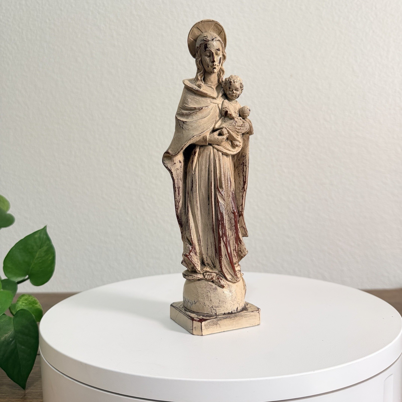 Vintage Hand-carved Wood Madonna Mary and Baby Figurine 8.5