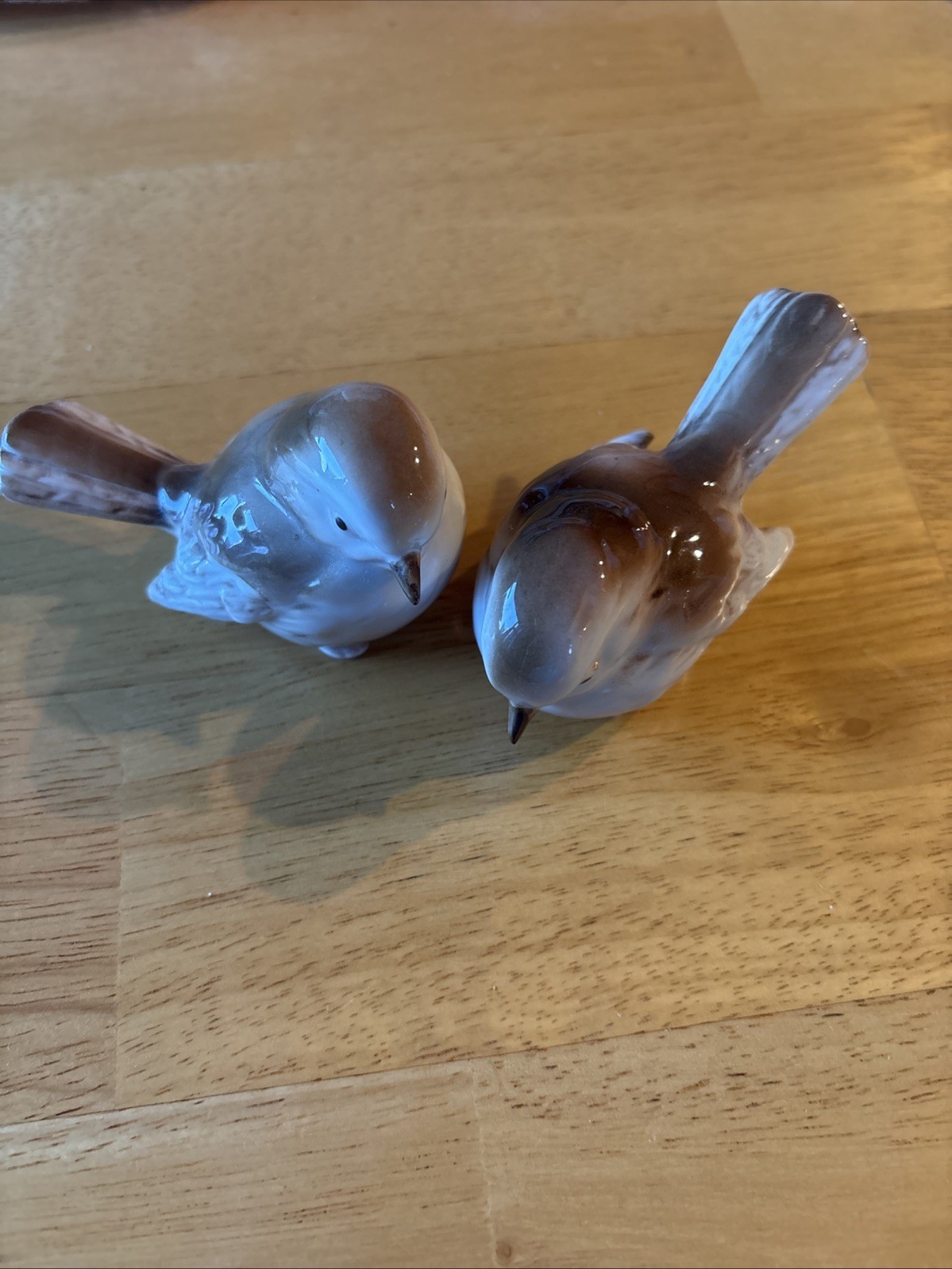 Otagiri Small Brown Bird Birds Pair Figurines Rosy Bellies Porcelain Otagiri Small Brown Bird Birds Pair Figurines Rosy Bellies Porcelain