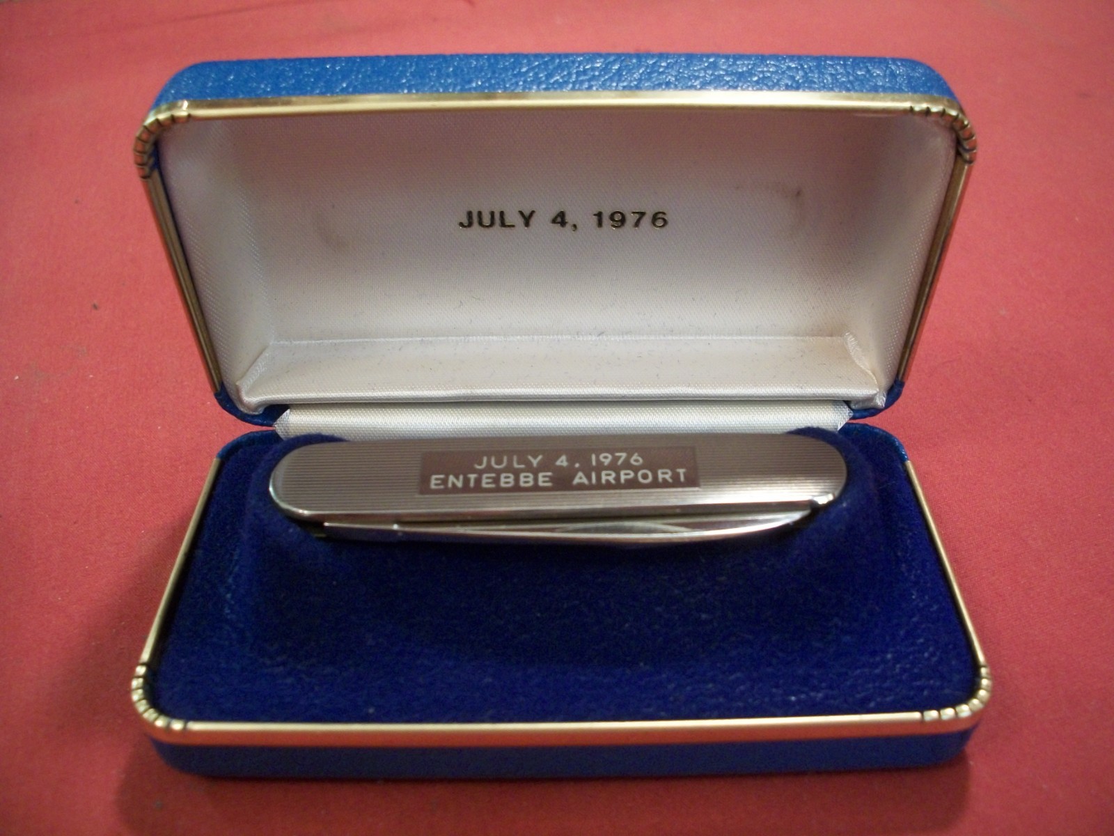 Rare A.G. Russell Custom Boxed Knife Given Out at Entebbe Airport 1976, NOS
