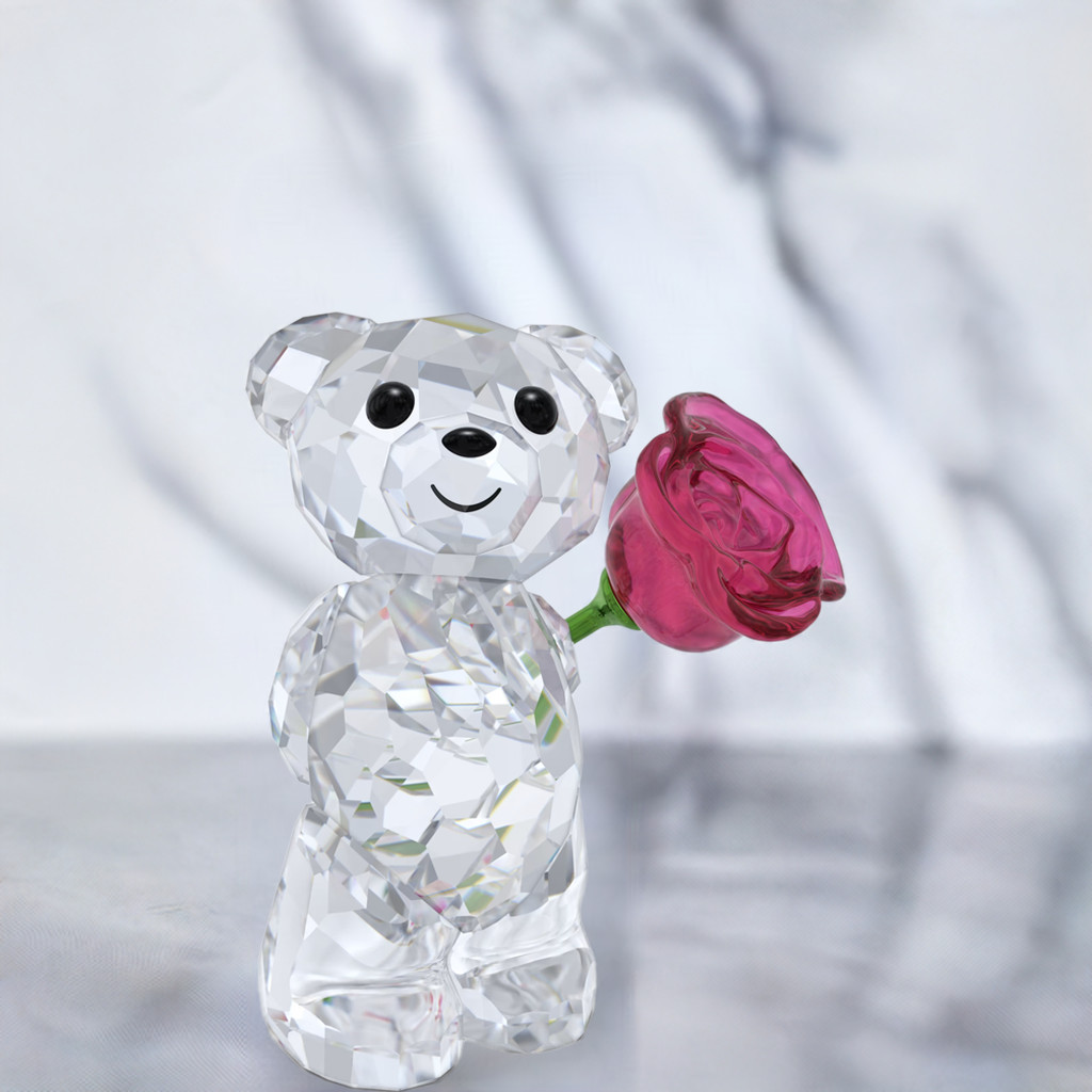 Swarovski Crystal Kris Bear A Rose with Love Figurine Decoration Pink 5691390