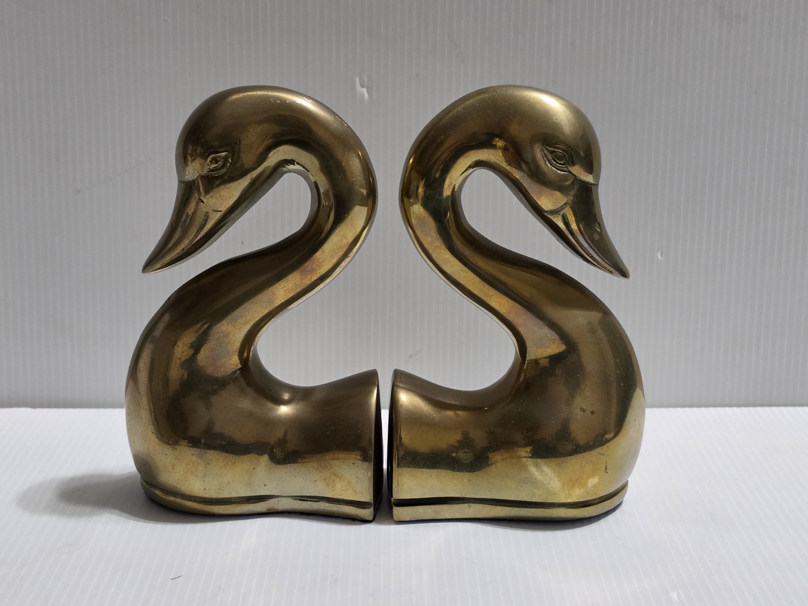 Vintage Solid Brass Swan Bookends MCM Hollywood Regency Art Deco 3.7 Pounds Vintage Solid Brass Swan Bookends MCM Hollywood Regency Art Deco 3.7 Pounds