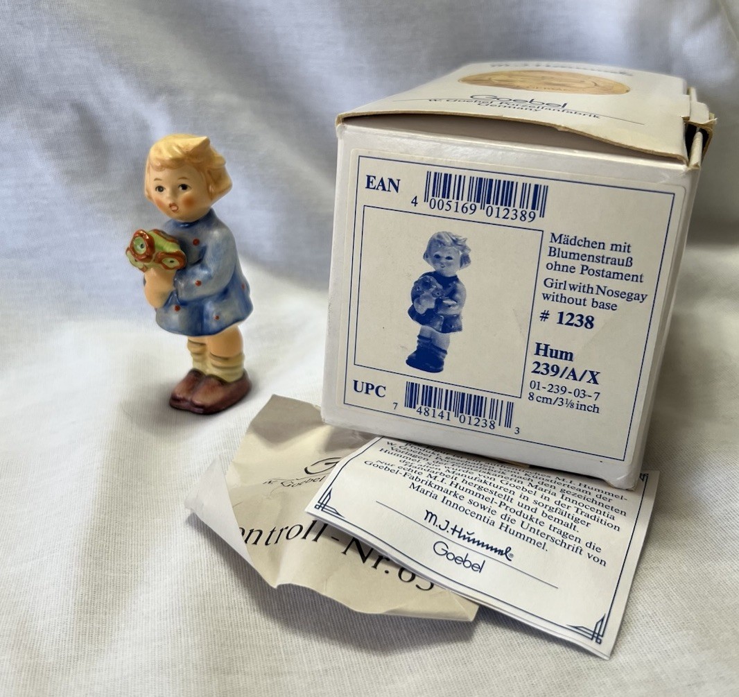 Goebel Hummel 1997 TMK 7 NO BASE “Girl With Nosegay” #1238, 239/A/X Box & COA