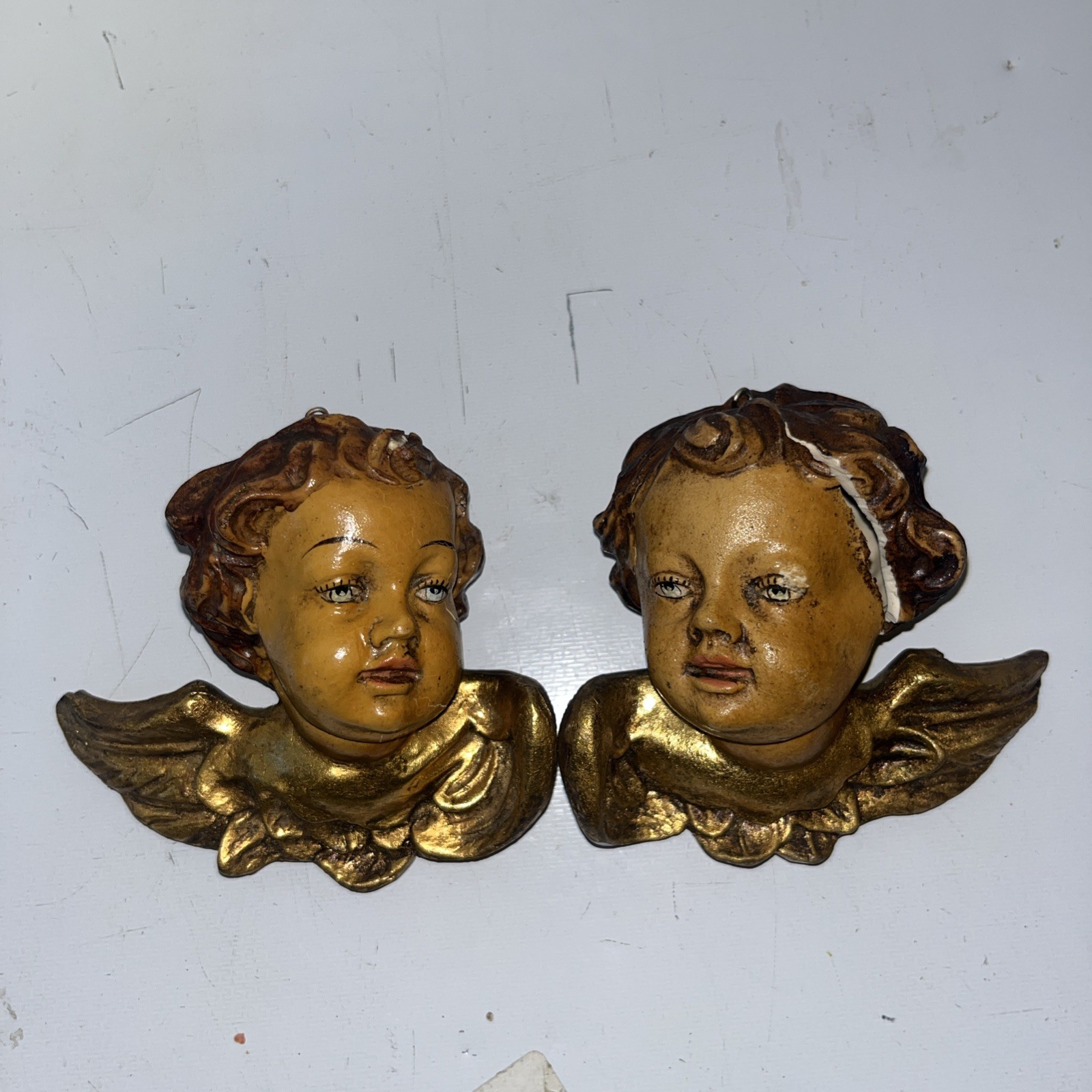 Vintage Berkeley House Carved Cherub/Angel Pair Wall Ornament Italy READ