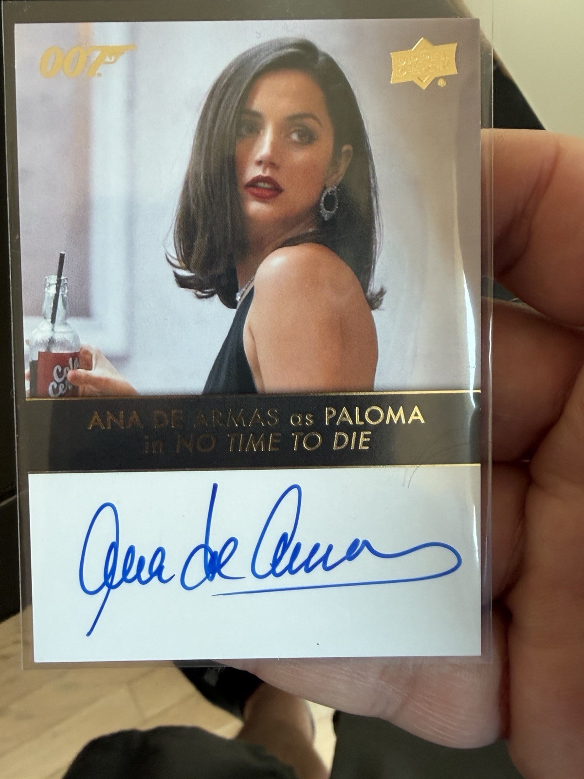 2025 Upper Deck James Bond No Time Die Ana de Armas as Paloma Auto Card Fant2-ad