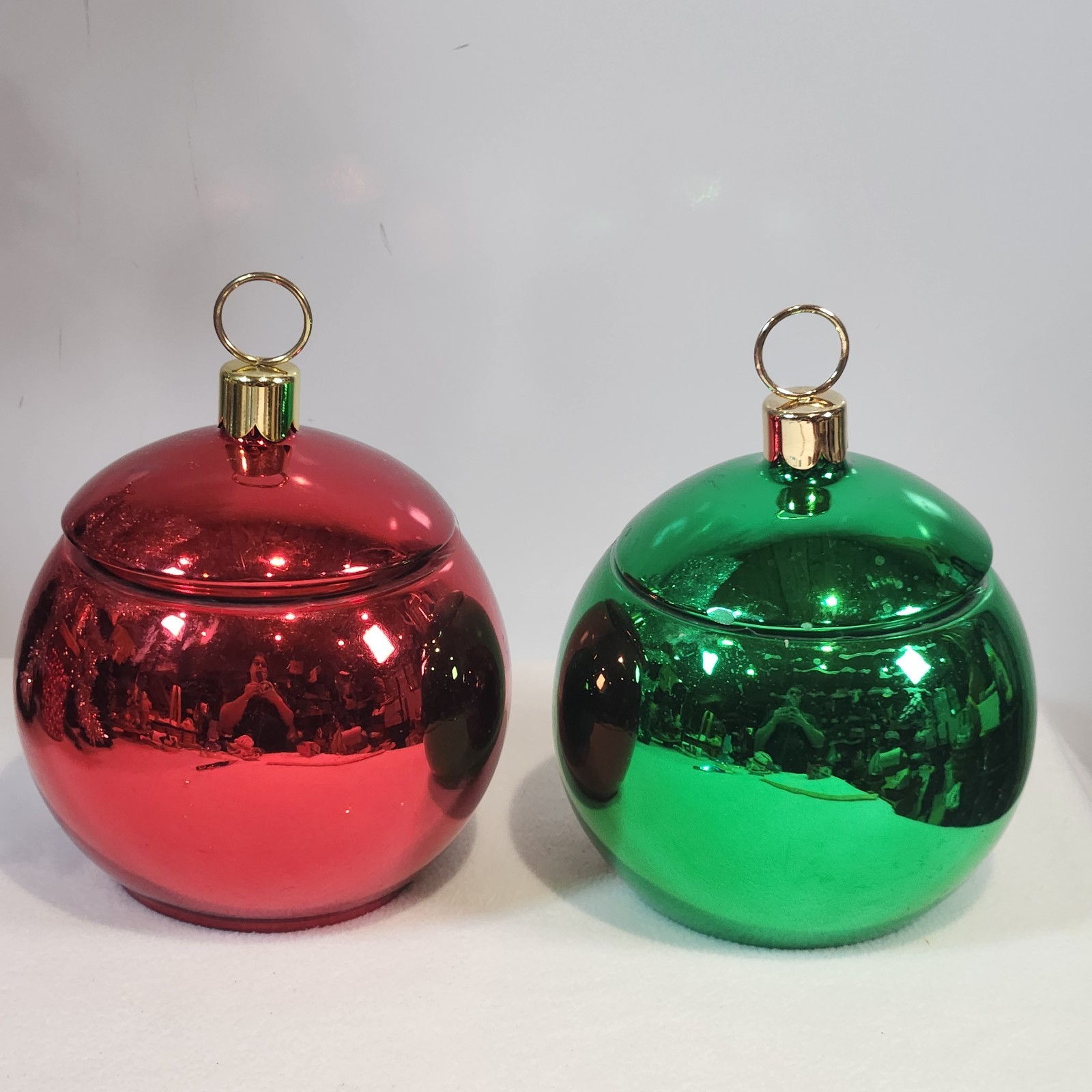 Vintage Teleflora Red & Green Christmas Balls Ornament Candy Jar Dip Bowl 2pc Vintage Teleflora Red & Green Christmas Balls Ornament Candy Jar Dip Bowl 2pc