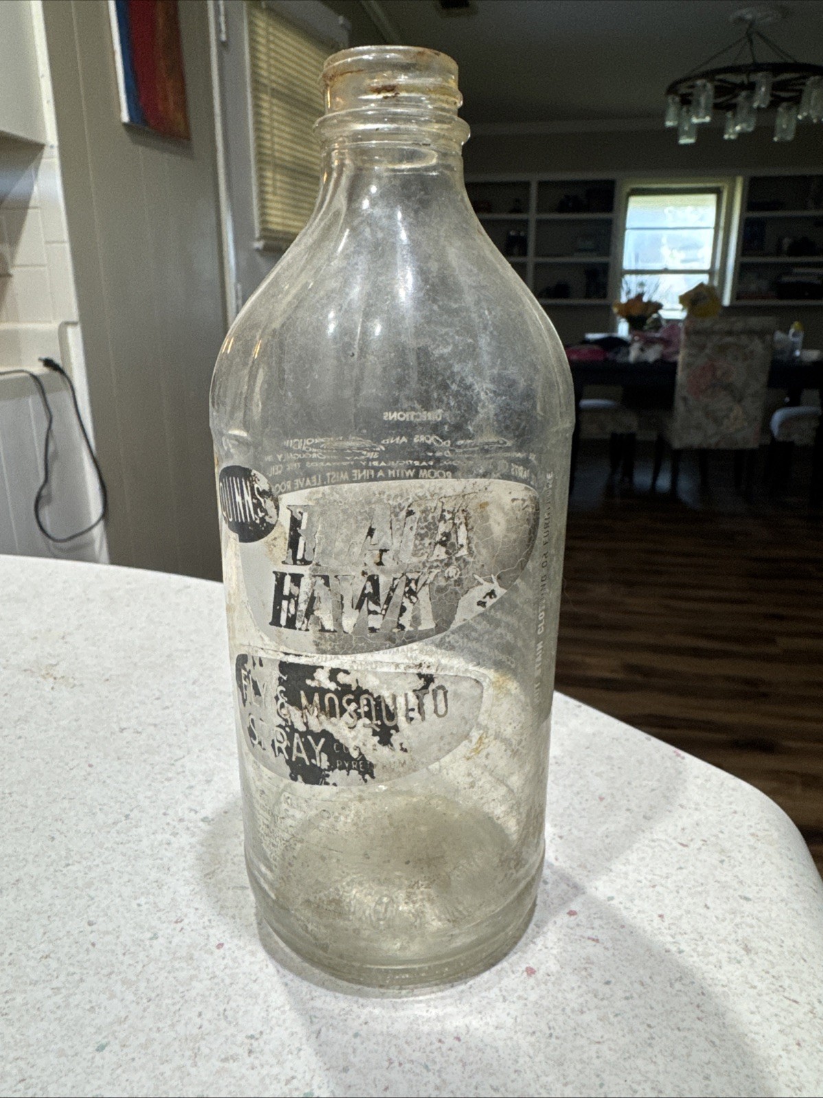 Vintage Quinn’s Black Hawk Fly And Mosquito Bottle Greenwood Ms DDT