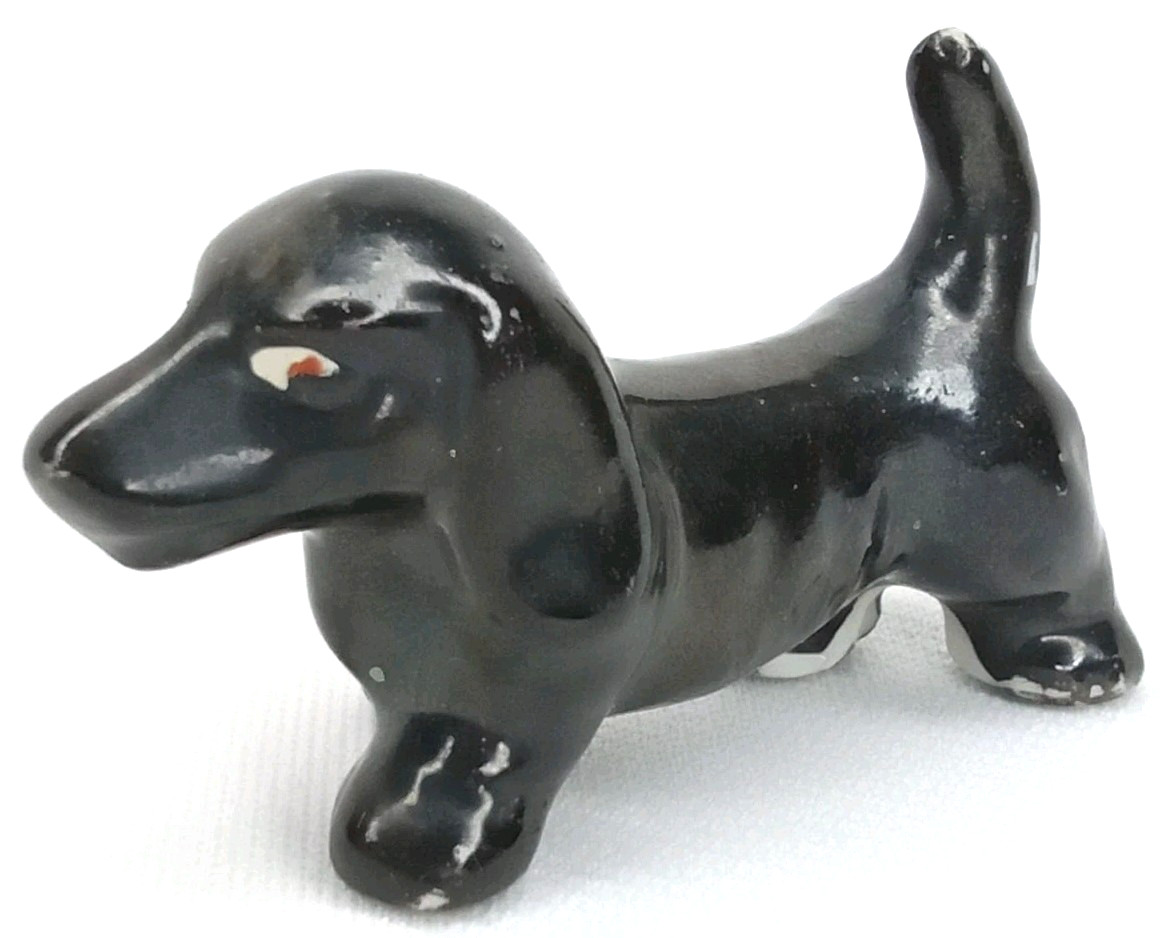 Vintage 1950s Black Dacschund With Red Eyes Ceramic Figurine Made In Japan
