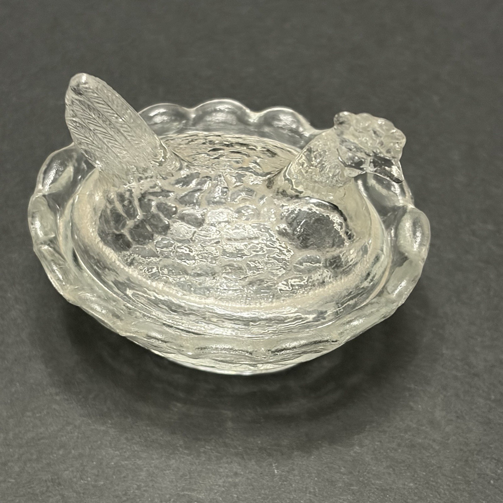 Vintage Mini Hen on Nest Salt Cellar Uranium Glass UV Glow 1980s Boyd Art Glass