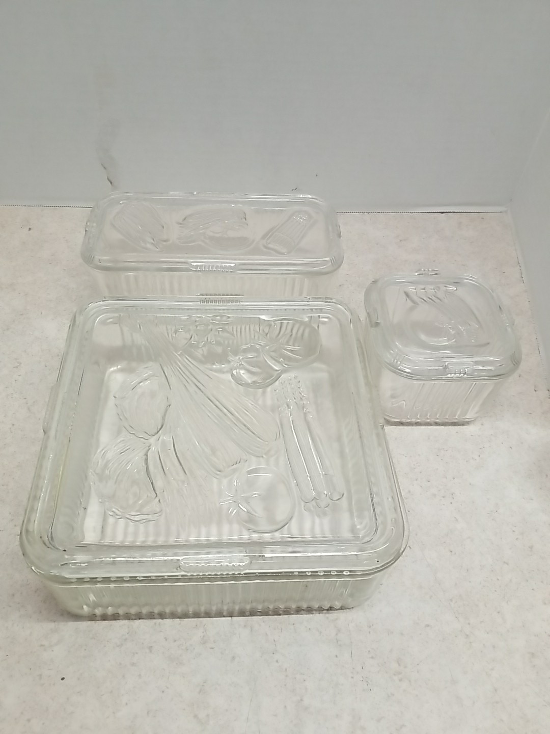 6 pc Vintage Federal Glass Ribbed Refrigerator Dishes Vegetable Pattern READ 