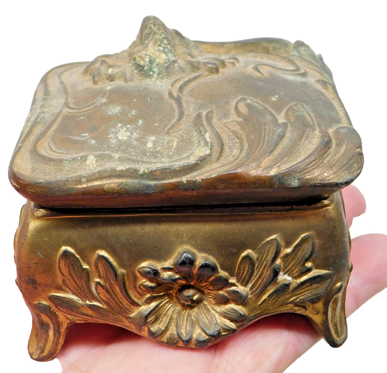 1920\'s Vintage WB Mfg. Co. Cast Iron Jewelry / Trinket Box Original Bronze Paint