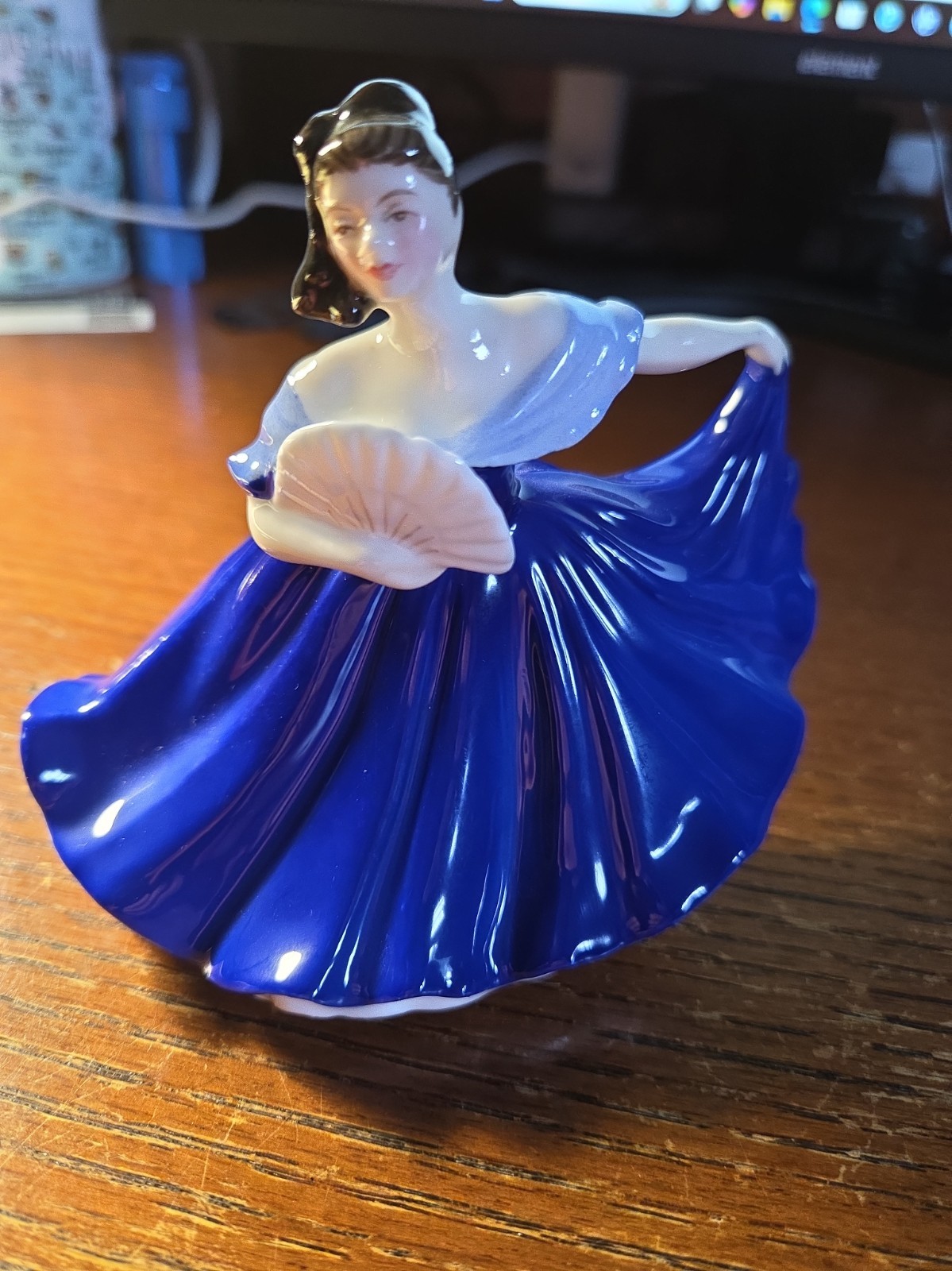 Vintage 1978 Royal Daulton Figurine Elain by Peggy Davies