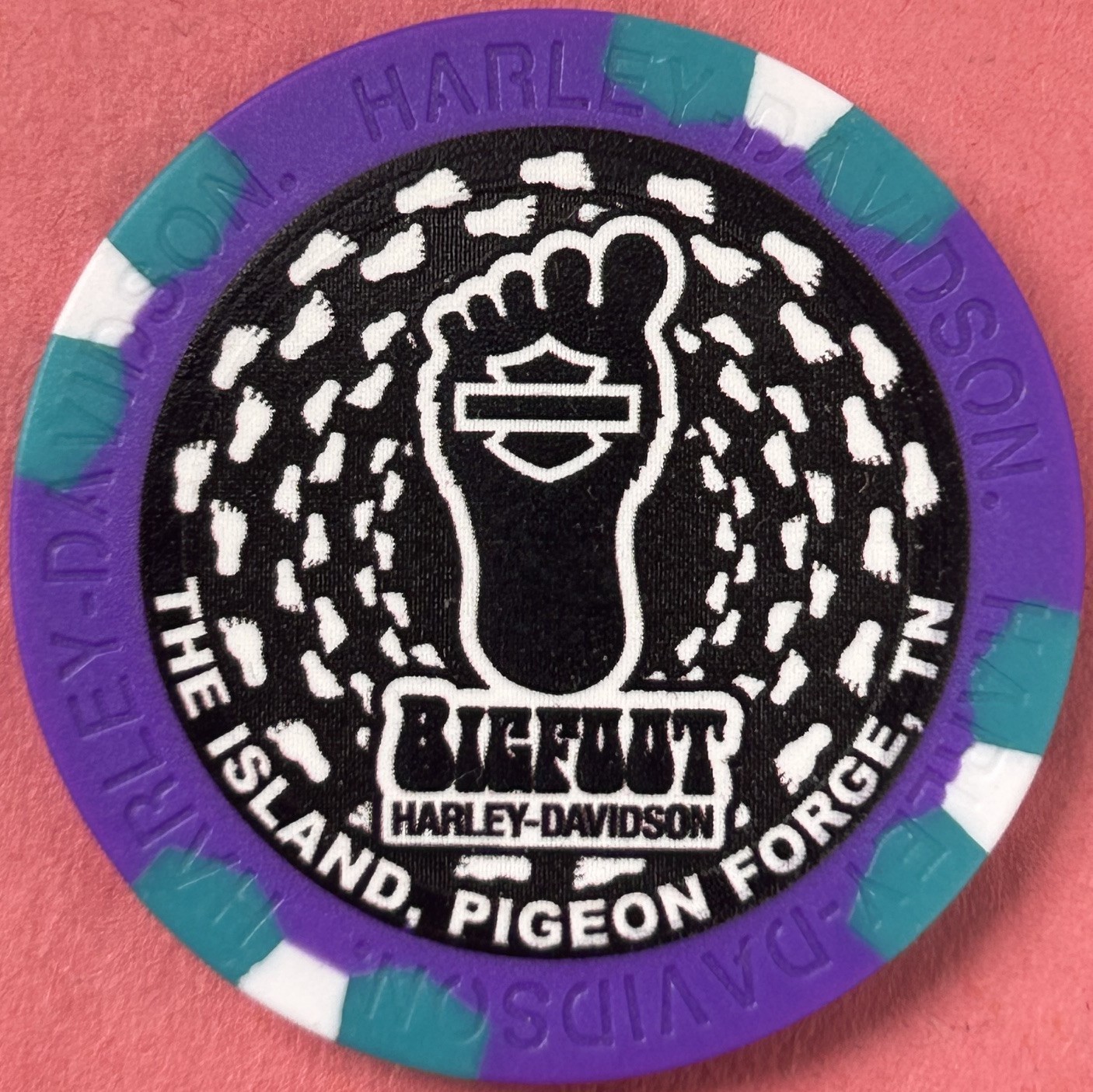 NEW Harley Davidson Wide Print Poker Chip Bigfoot HD in Pigeon Forge, Tennessee