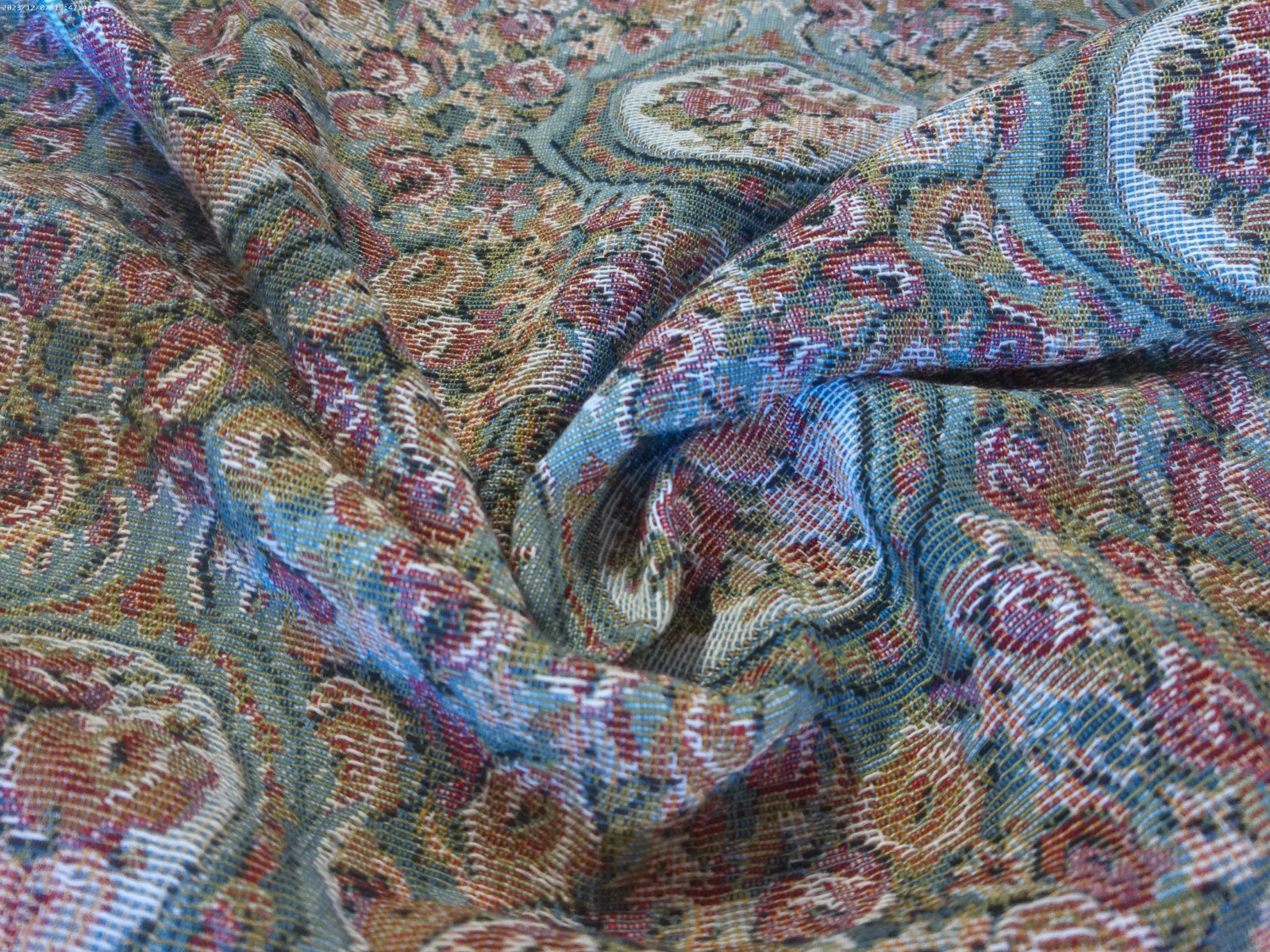 VINTAGE VICTORIAN PRINT TAPESTRY~BERRY/GREEN/GOLD~12\ VINTAGE VICTORIAN PRINT TAPESTRY~BERRY/GREEN/GOLD~12\