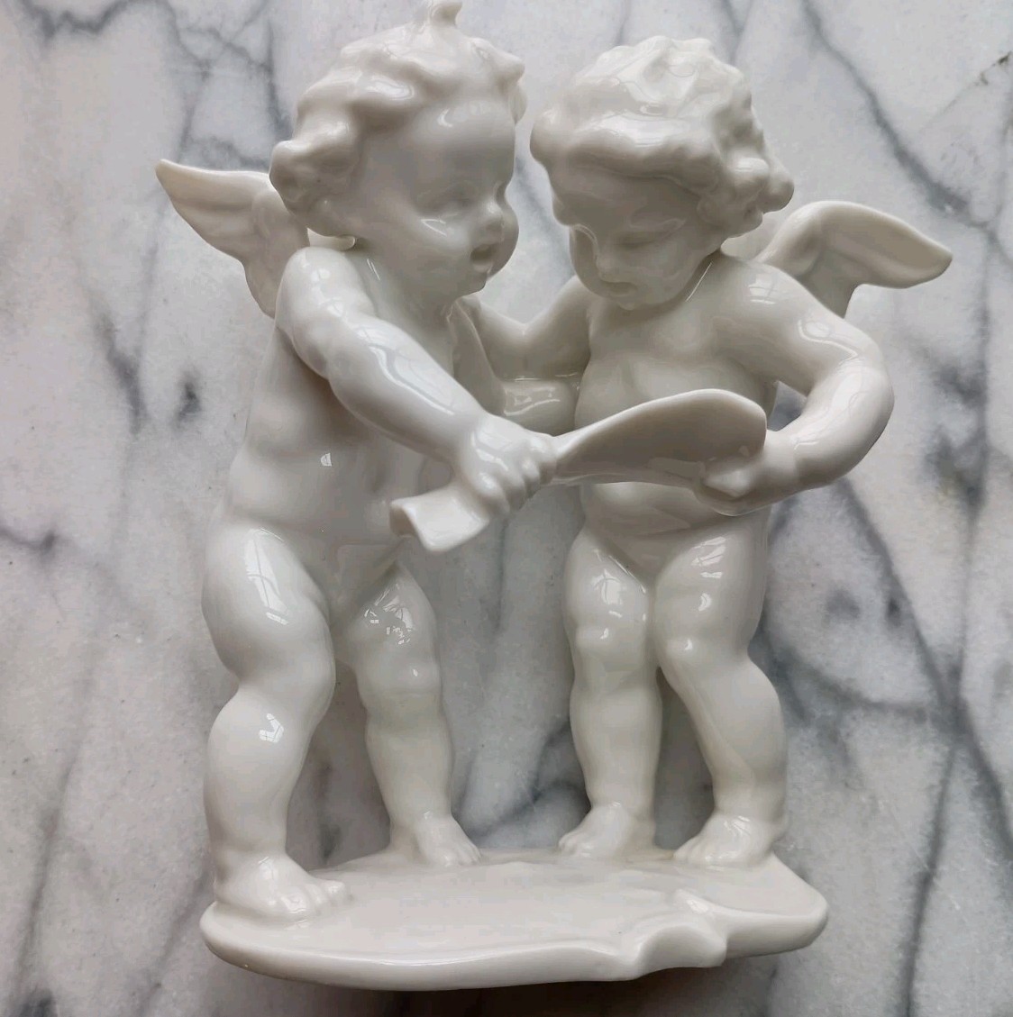 Cherubs Putti Figurine Hutschenreuther Cherubs Putti Figurine Hutschenreuther