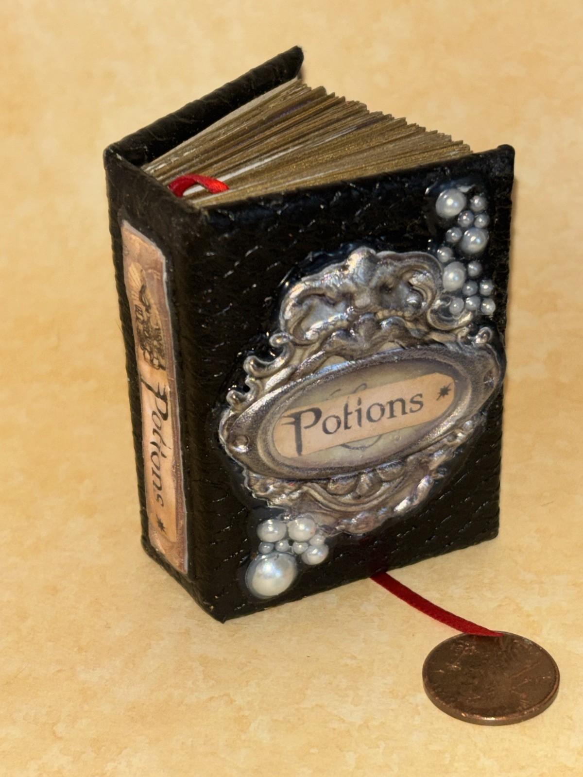 miniverse Potion Recipe Book magic Potter Handmade 2.75\