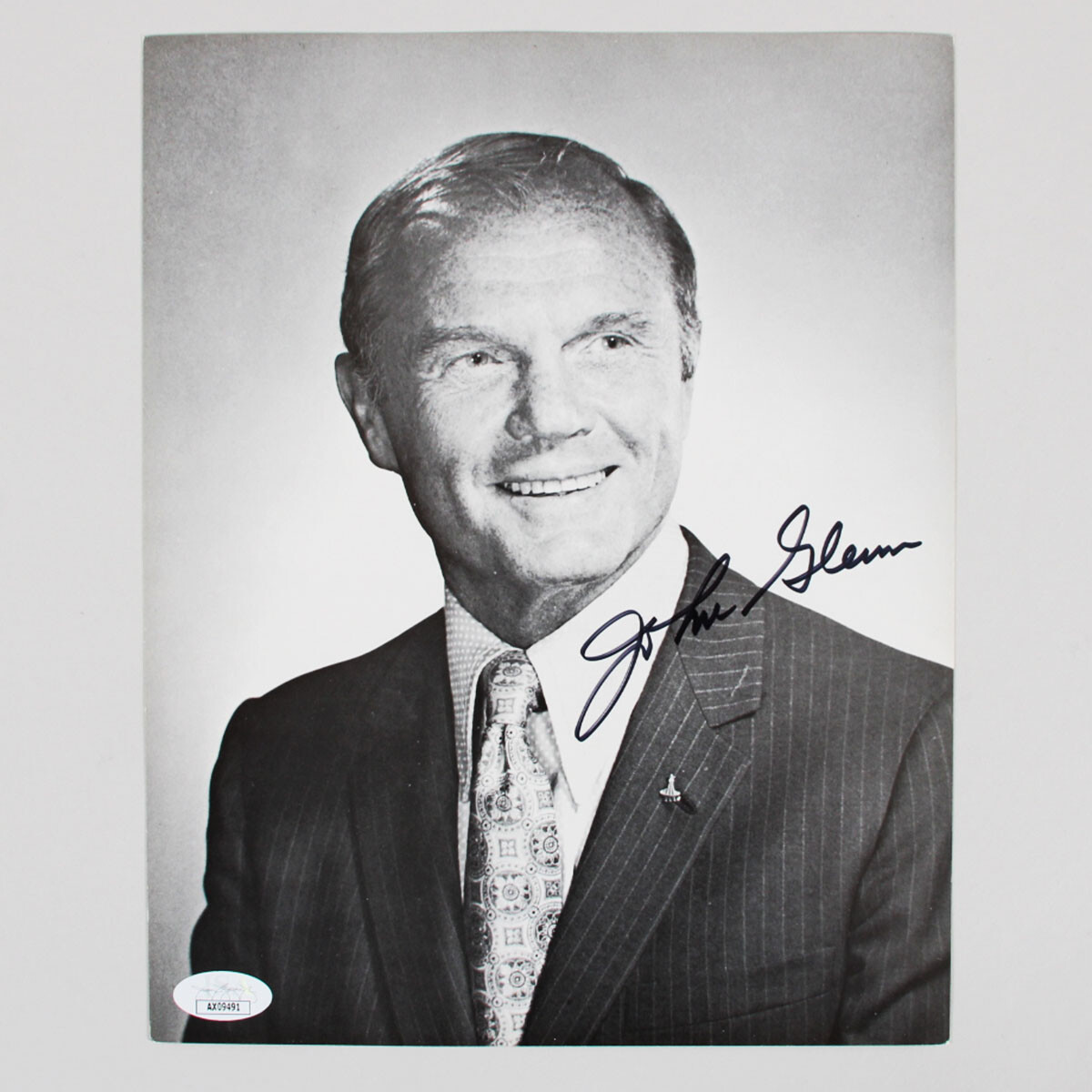 John Glenn Signed Photo 8x10 Astronaut - COA JSA