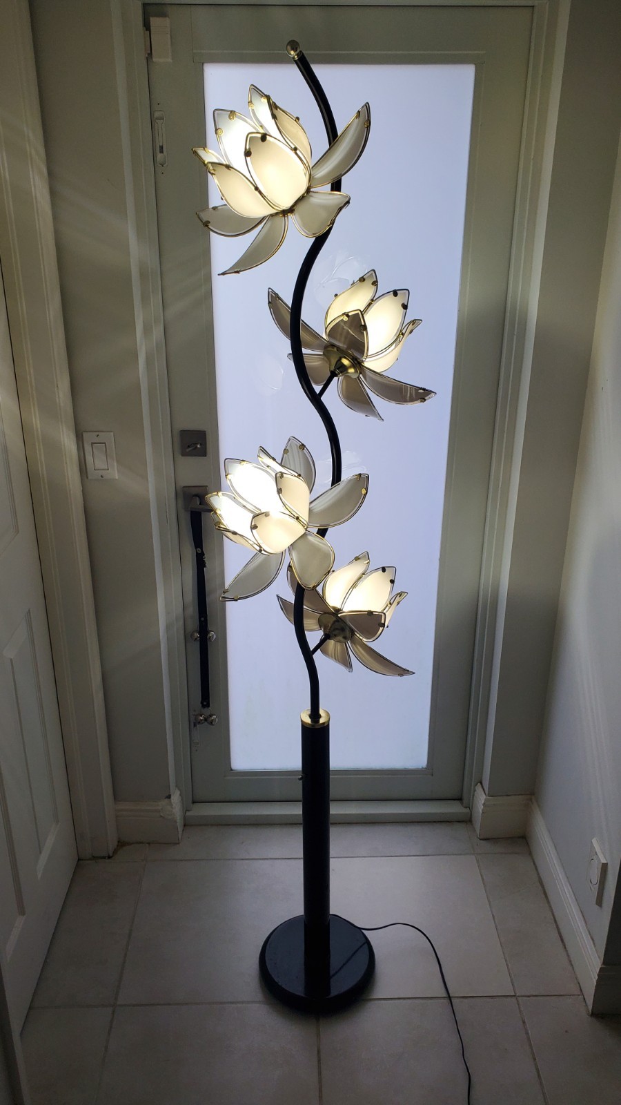 Vintage 1980s 4 Light Lotus Flower Floor Lamp 75