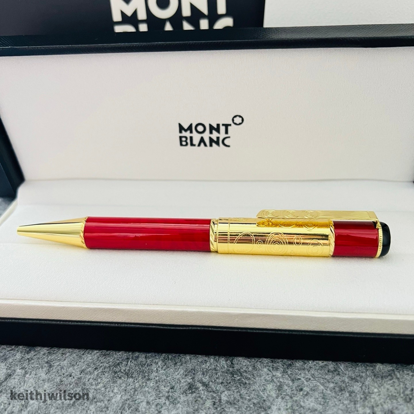Montblanc Master Series Krim Signature Gold Ballpoint Pen Montblanc Master Series Krim Signature Gold Ballpoint Pen