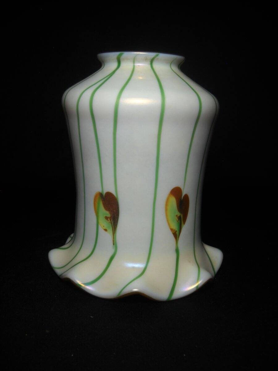 Antique Fostoria Heart & Vine Aurene Art Glass Shade Circa 1909-1920's Excellent