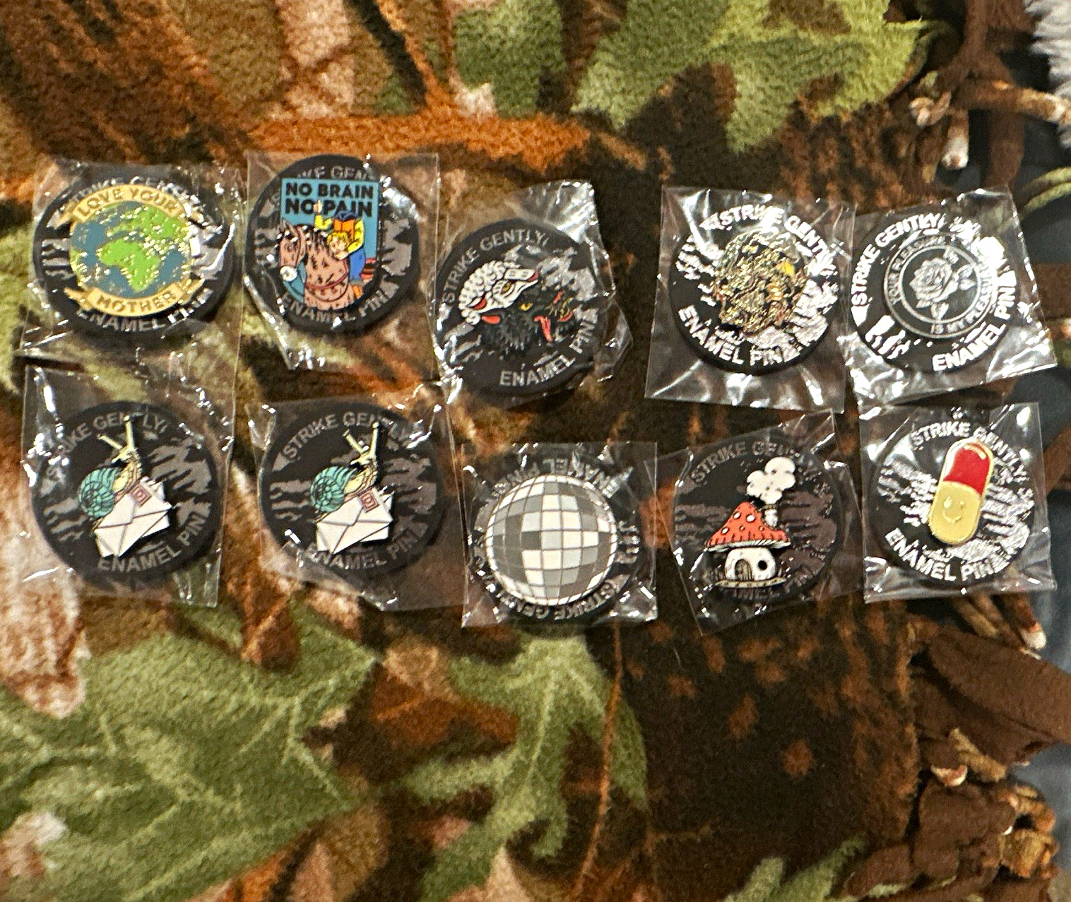 Lot of 10 Black Enamel Pinback Pins / Pinbacks, Assorted Designs, Mixed Styles