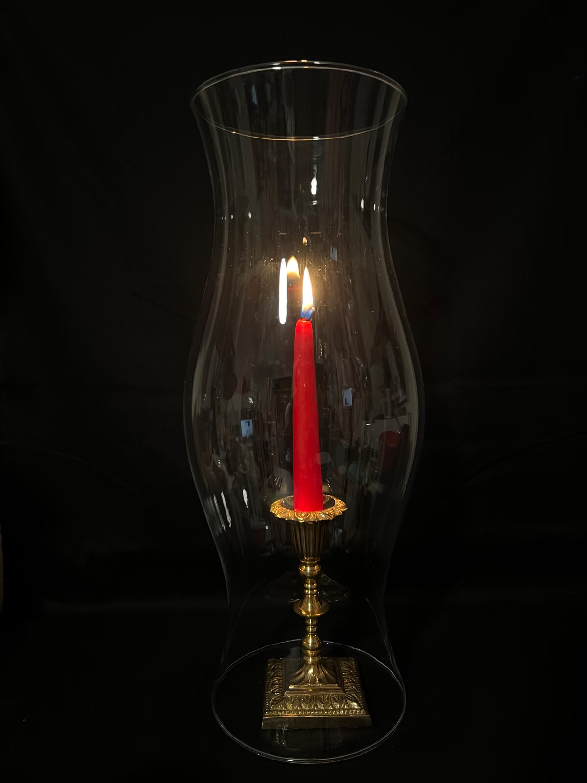 LARGE Hurricane Style Clear Glass Shade 15 3/4 in Tall and 5 1/4 in Diameter LARGE Hurricane Style Clear Glass Shade 15 3/4 in Tall and 5 1/4 in Diameter