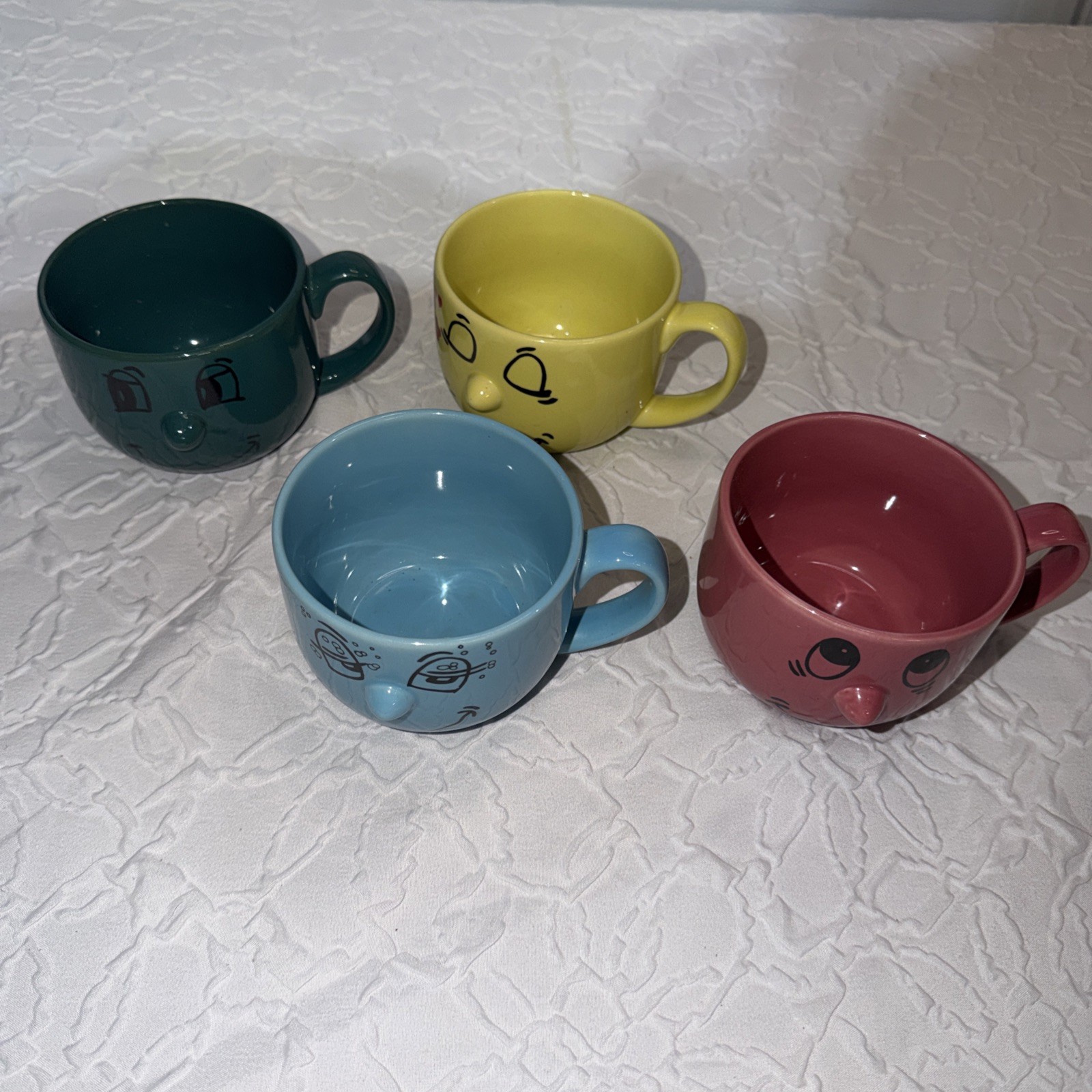 Vintage 3D Ceramic Smiling Mugs Lot Of 4 Anthropology Cups