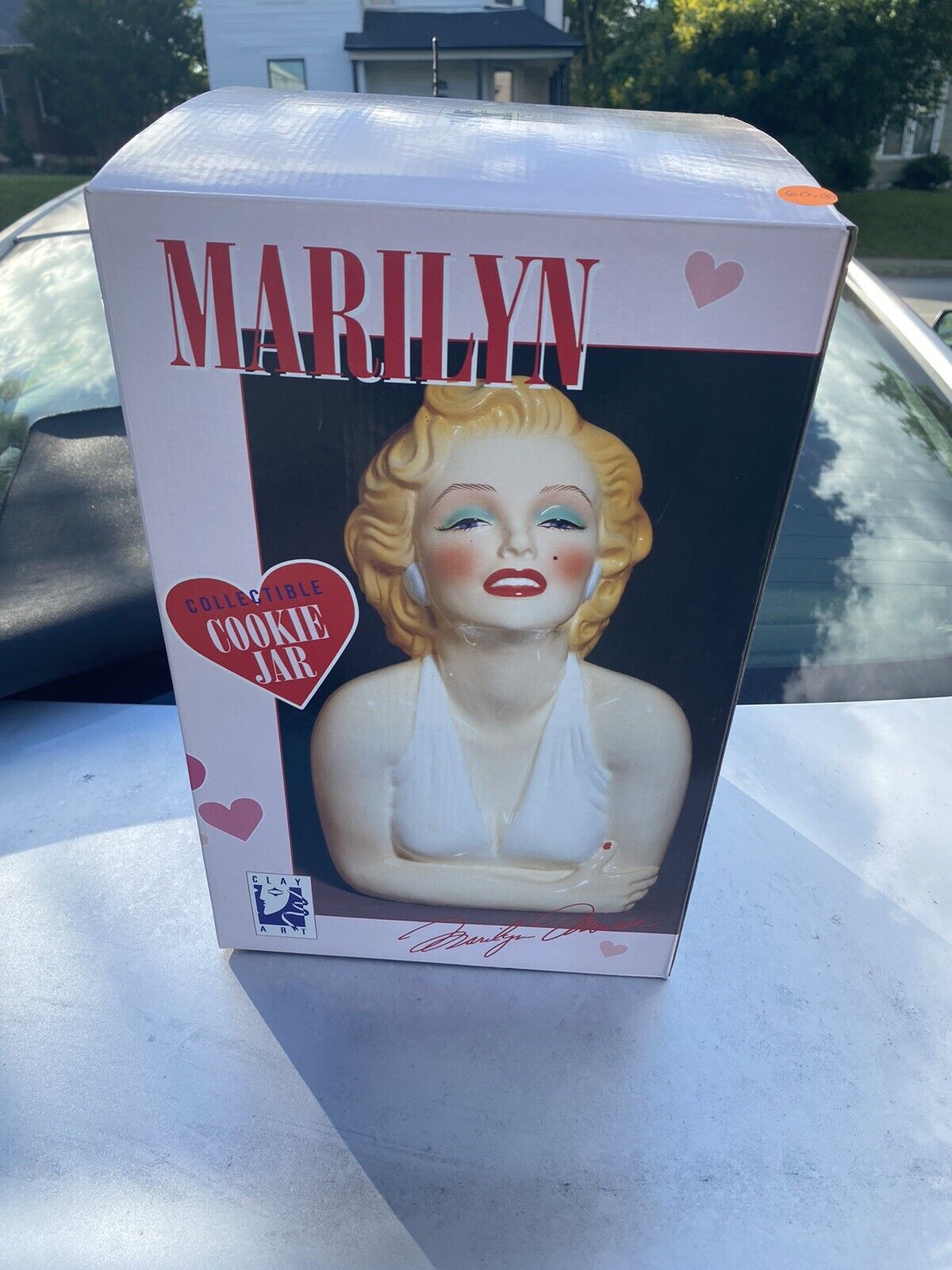 Vintage Marilyn Monroe Clay Art Bust Statue Cookie Jar Fired with High Gloss \'96