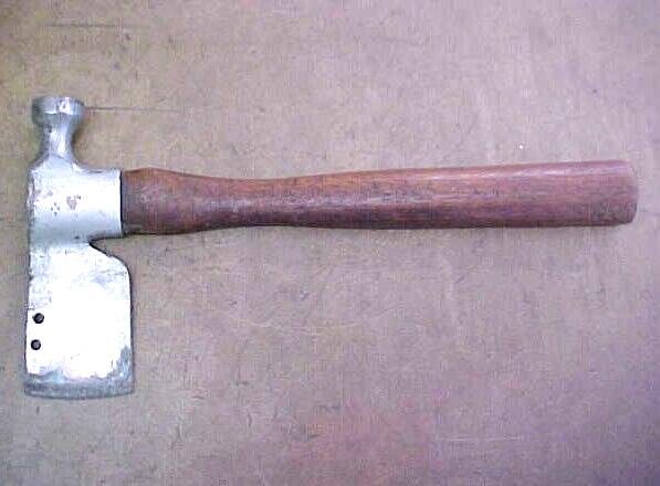 Vintage E C Simmons Keen Kutter Carpenters Hammer Lathing Hatchet