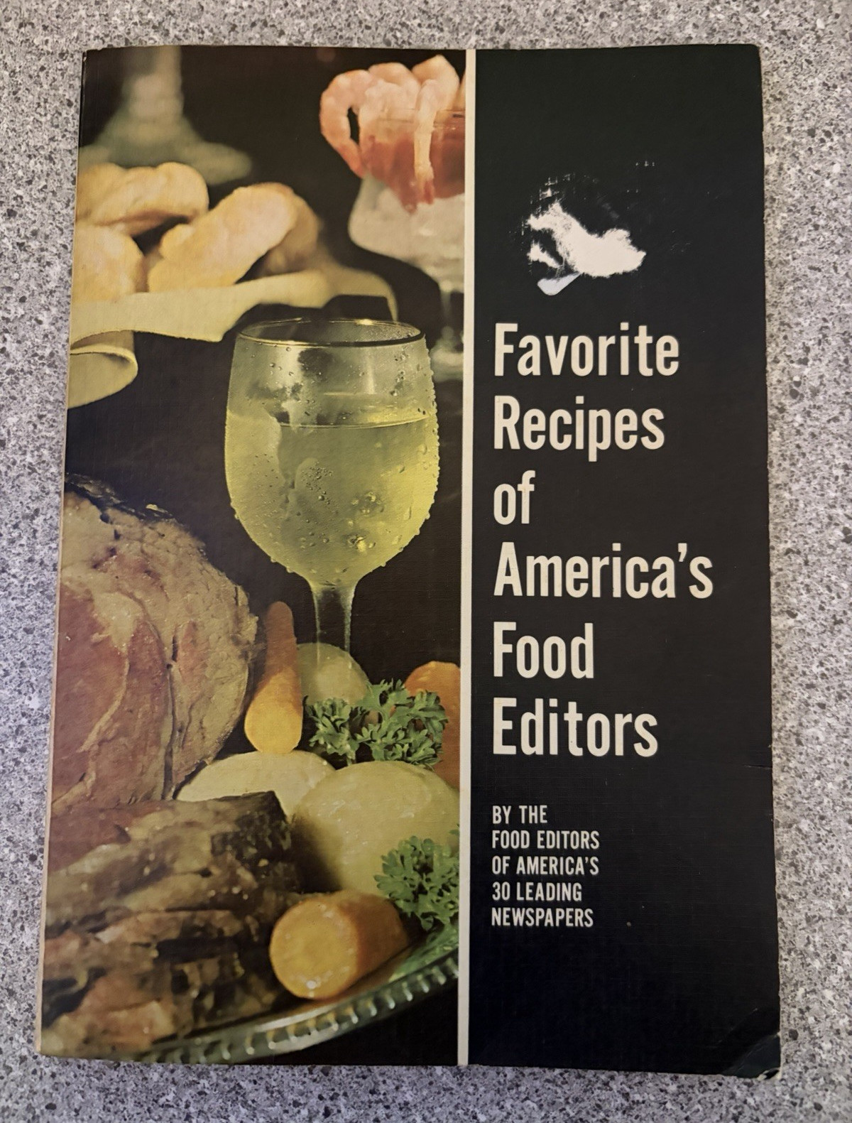 Favorite Recipes of America’s Food Editors Cookbook - Favorite Recipes Press