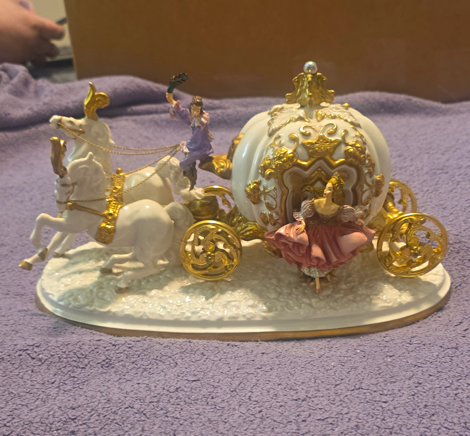 Vintage Cinderella\'s Magical Moments 300th Anniversary Sculpture Franklin Mint Vintage Cinderella\'s Magical Moments 300th Anniversary Sculpture Franklin Mint