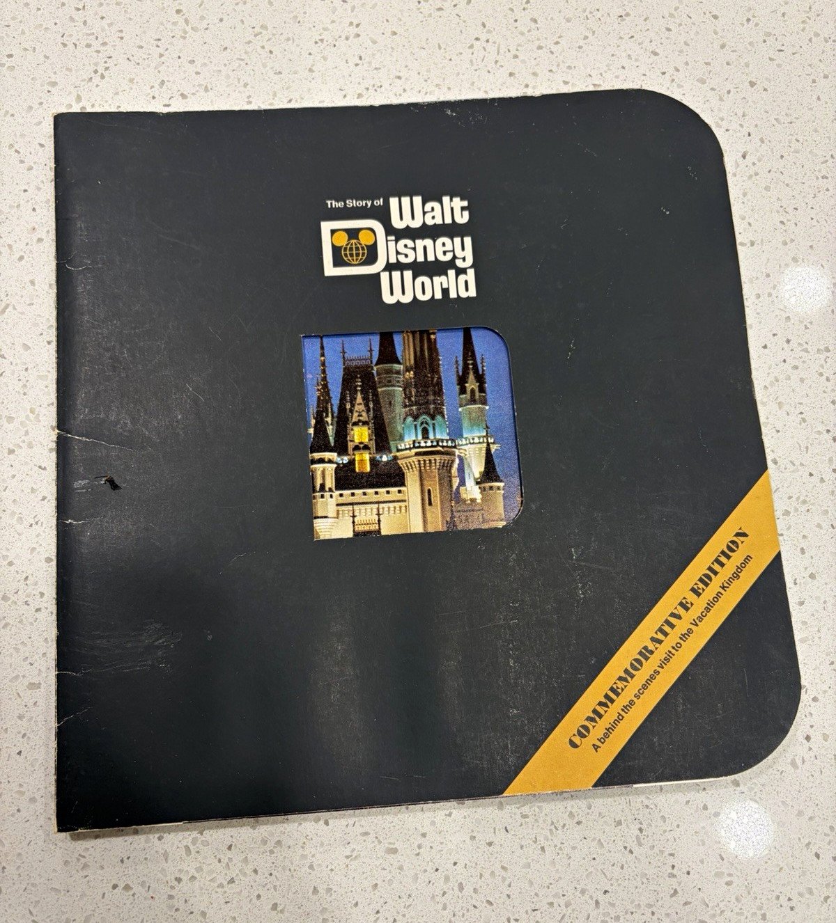 Vintage 70’s Walt Disney World Commemorative Edition Book Mickey Mouse Epcot 