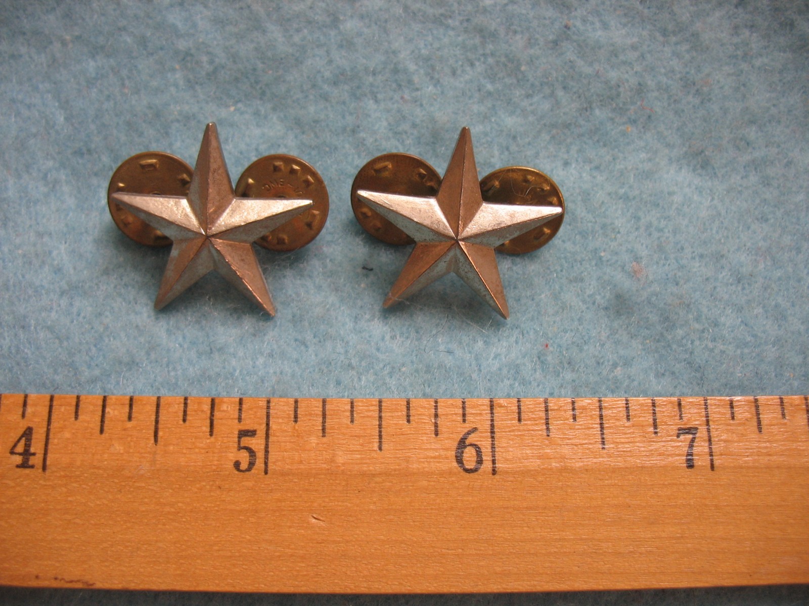 Vintage matched pair 40s/50s US General Stars clutchback no hallmark