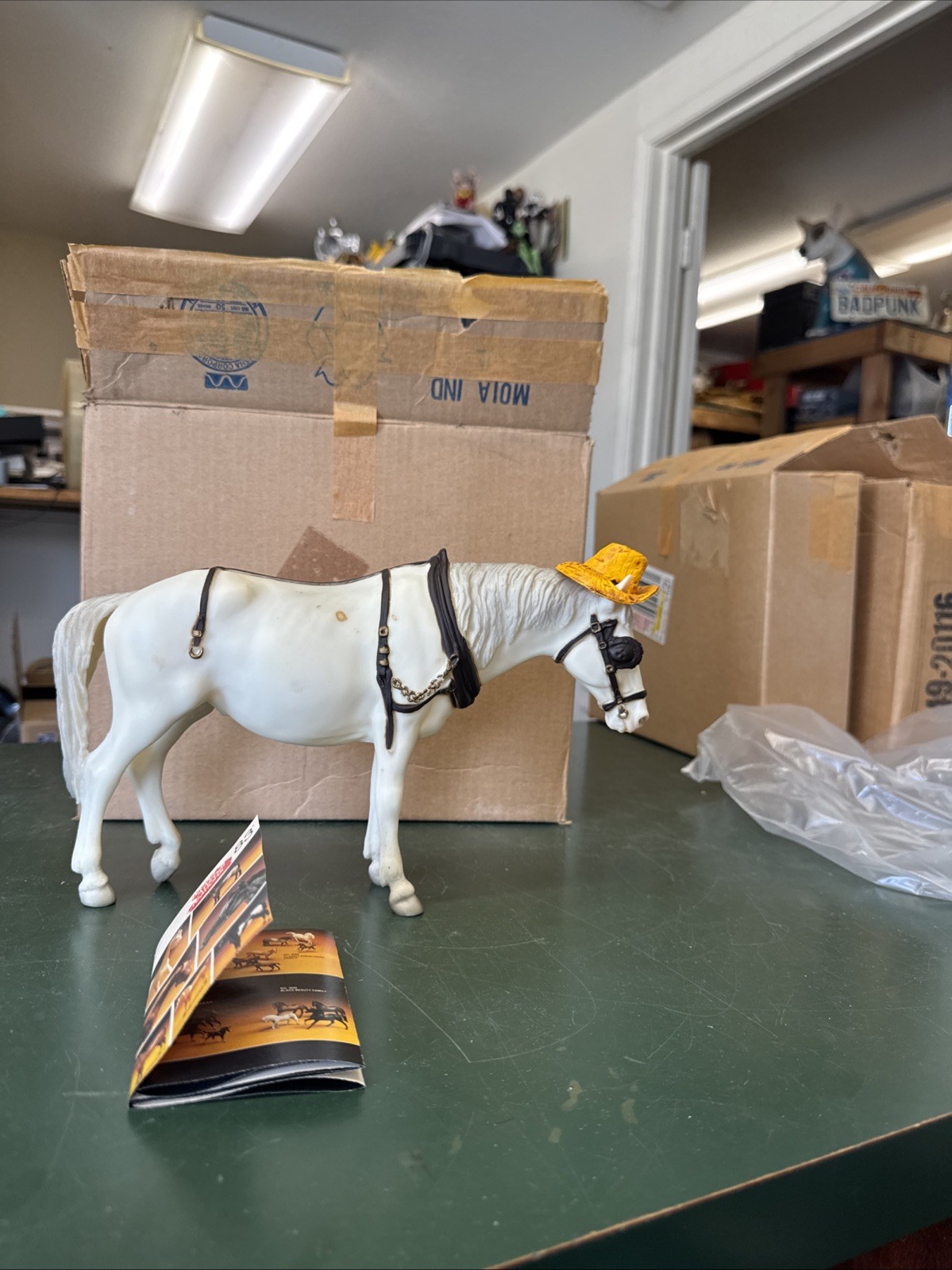 Vintage Breyer Old Timer with Yellow Hat Alabaster #200 Montgomery Ward 48T62679
