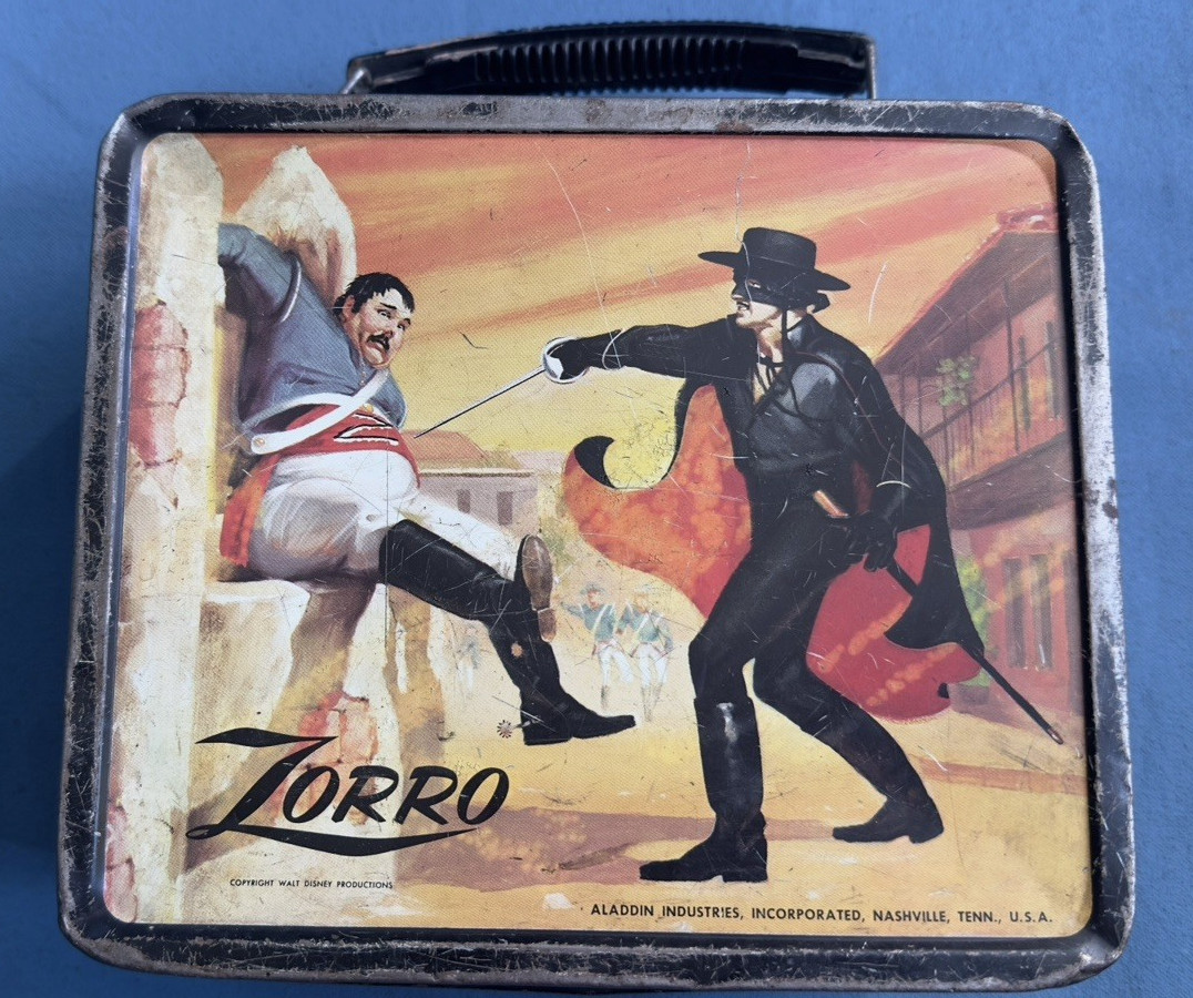 Vintage 1958 Aladdin Zorro Metal Lunchbox Walt Disney