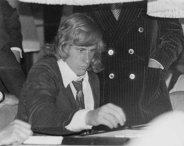 Swedish tennis player Bjorn Borg plays backgammon at Crockfords Cl- Old Photo