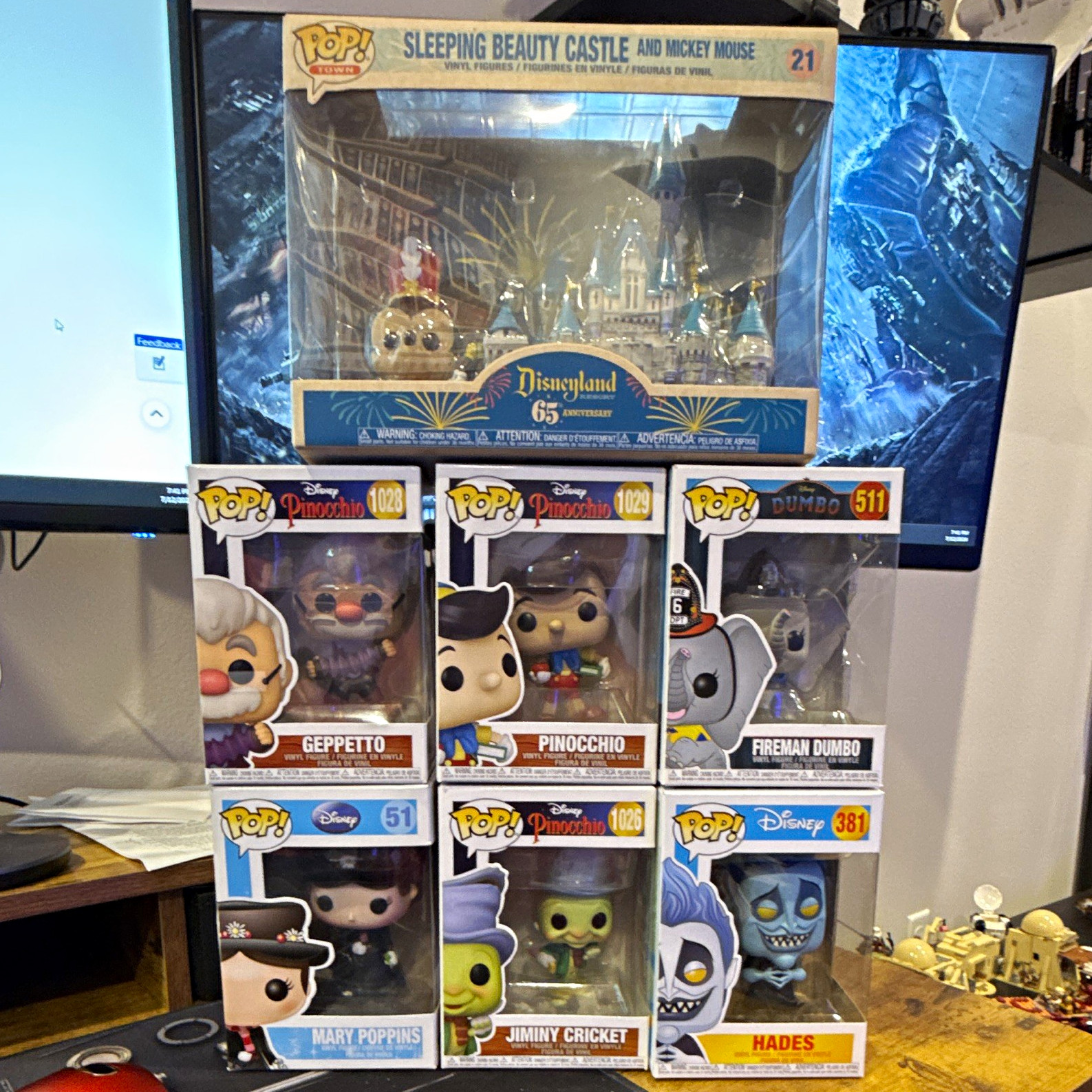 Funko POP Disney 6-Pack Lot Disneyland 65th Pop Town + Pinocchio Dumbo Funko POP Disney 6-Pack Lot Disneyland 65th Pop Town + Pinocchio Dumbo