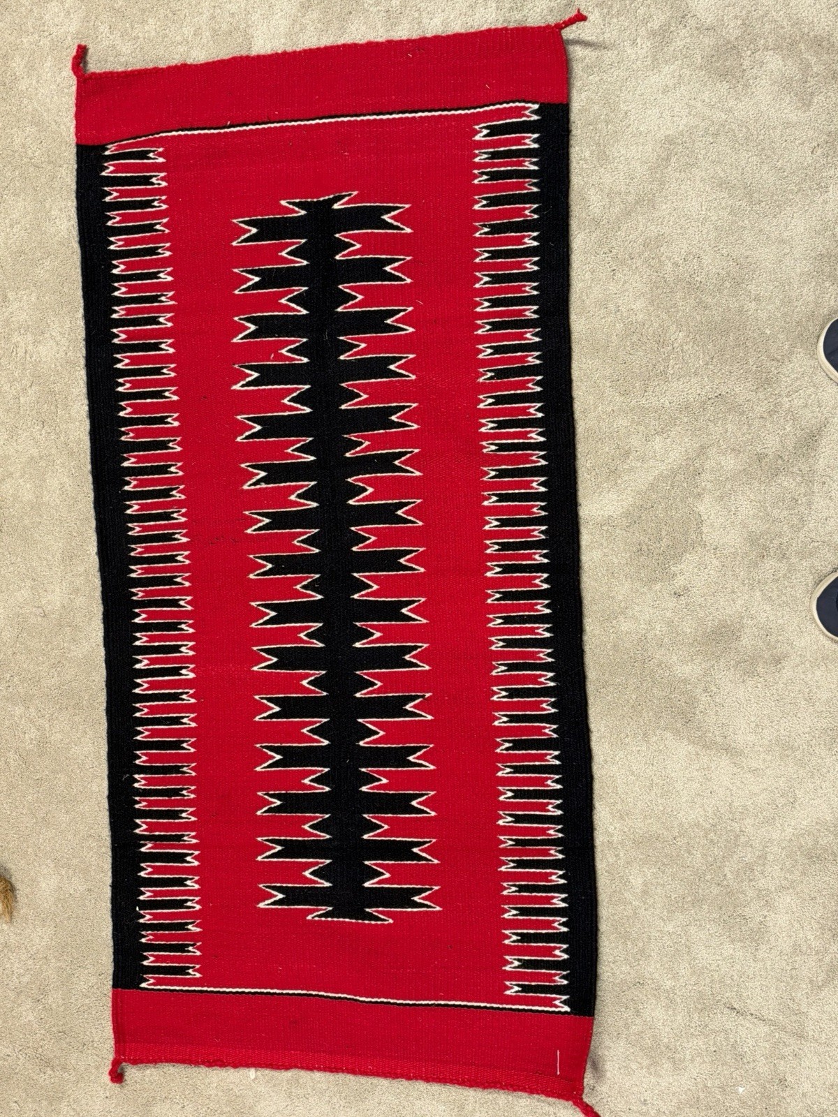 Vintage Southwestern/Mexica Geometric Black Red Rug 57 x 29\ Vintage Southwestern/Mexica Geometric Black Red Rug 57 x 29\